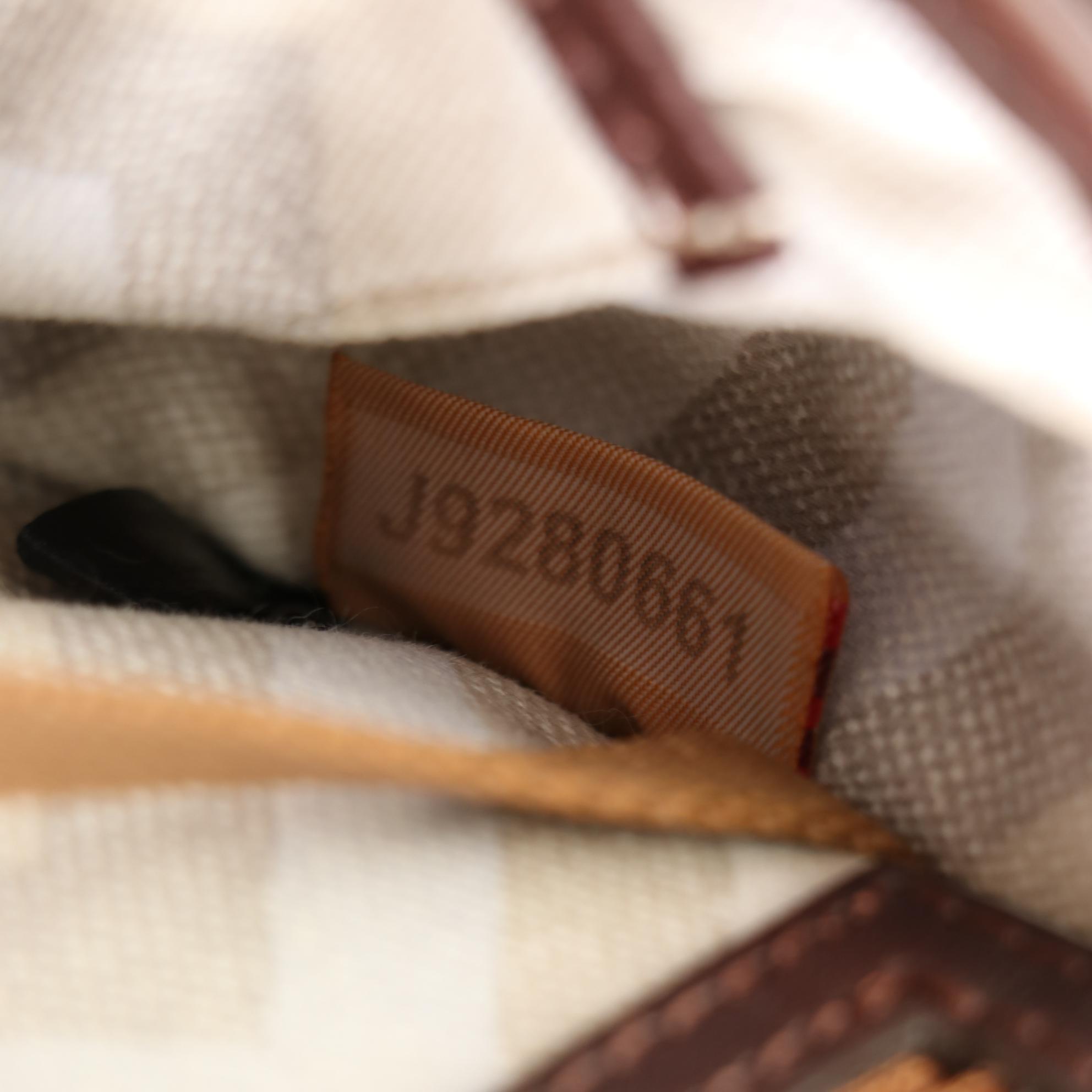 Dooney & Bourke Satchels and Front Flap Crossbody Bag in Leather