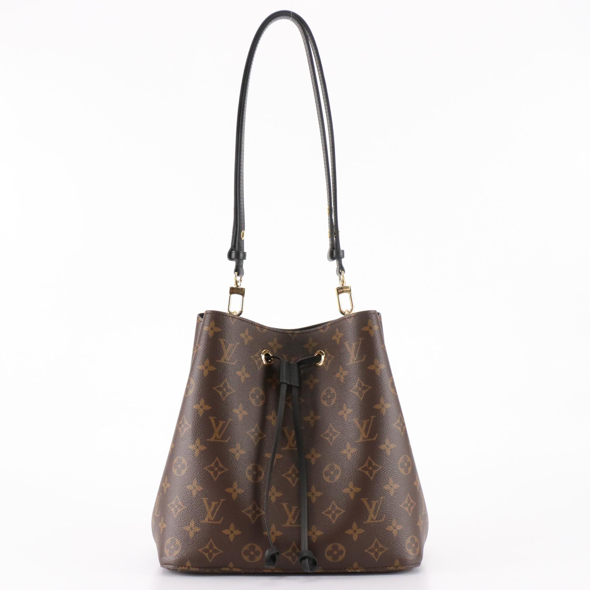 Louis Vuitton NéoNoé MM Bag in Monogram Canvas and Leather with Box
