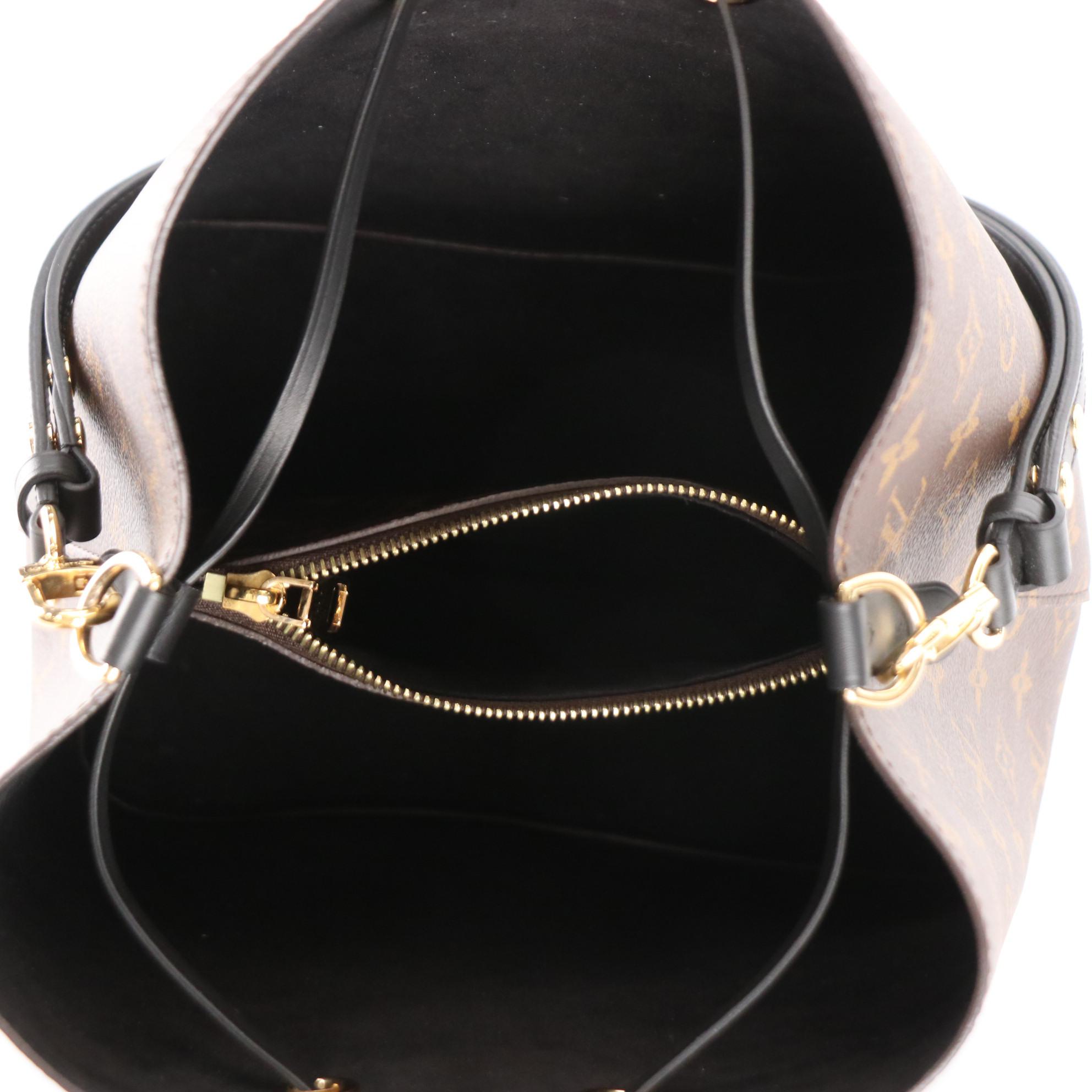 Louis Vuitton NéoNoé MM Bag in Monogram Canvas and Leather with Box