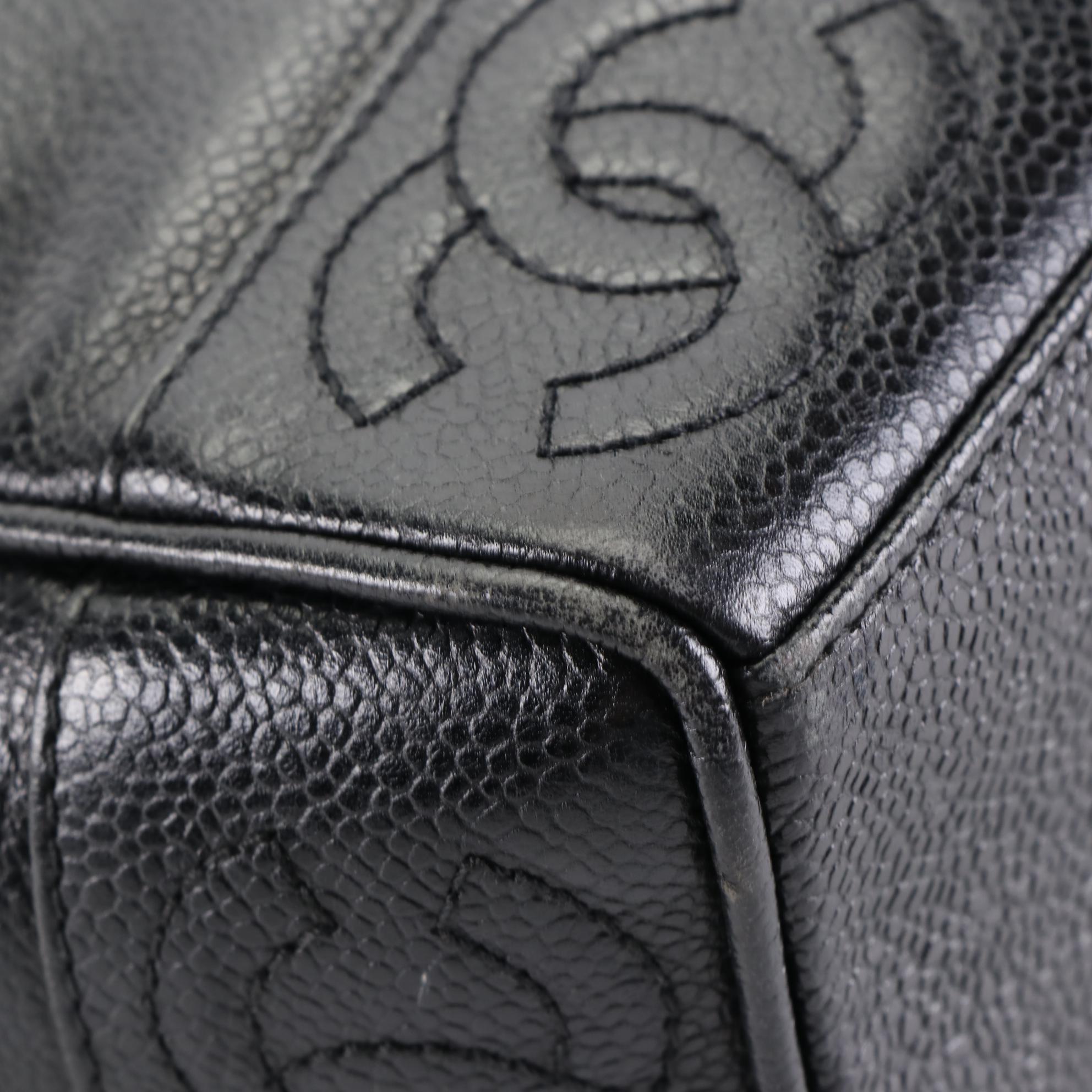 Chanel Caviar Leather Shoulder Bag