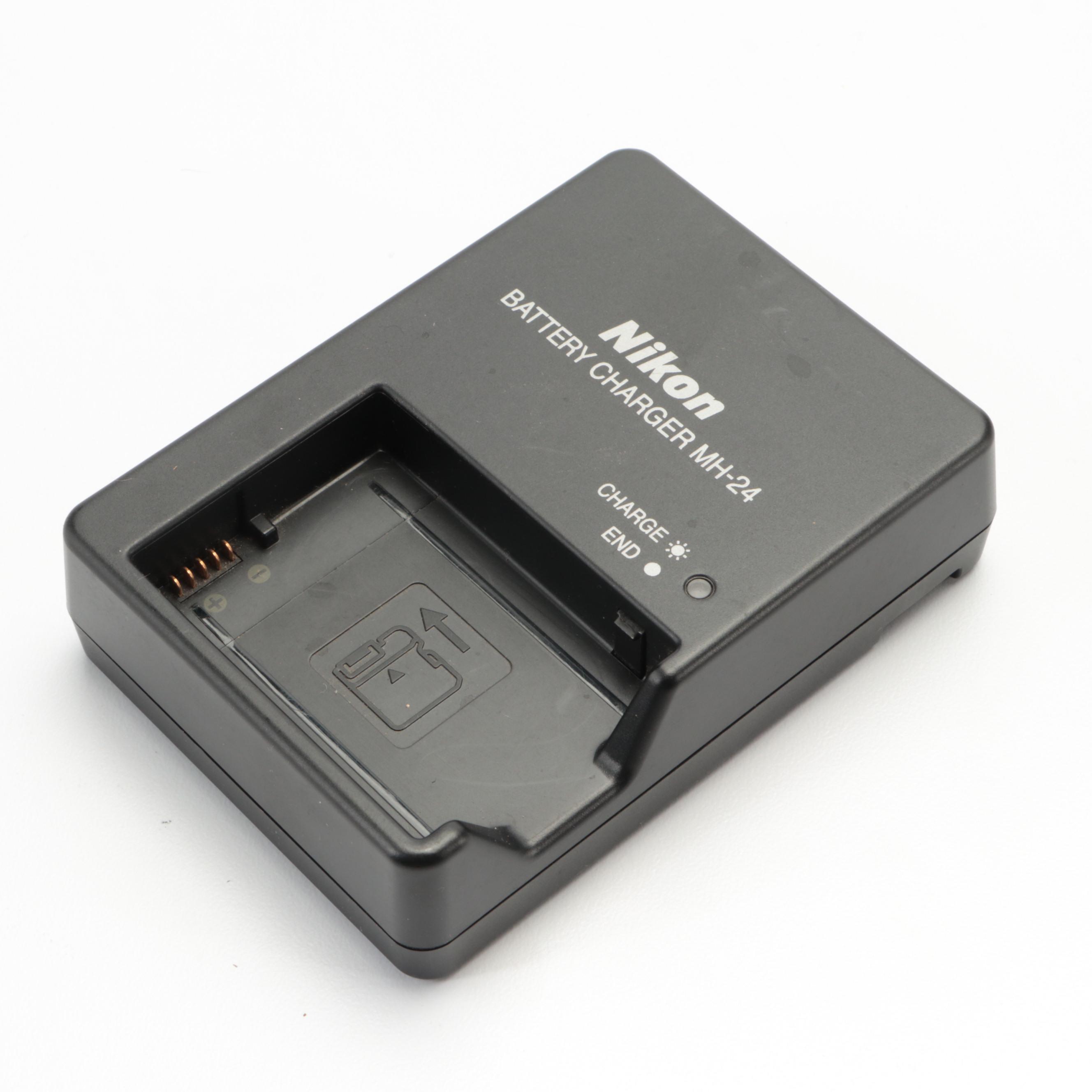 Nikon D3200 DSLR Camera, Double Zoom Lens Kit and Case