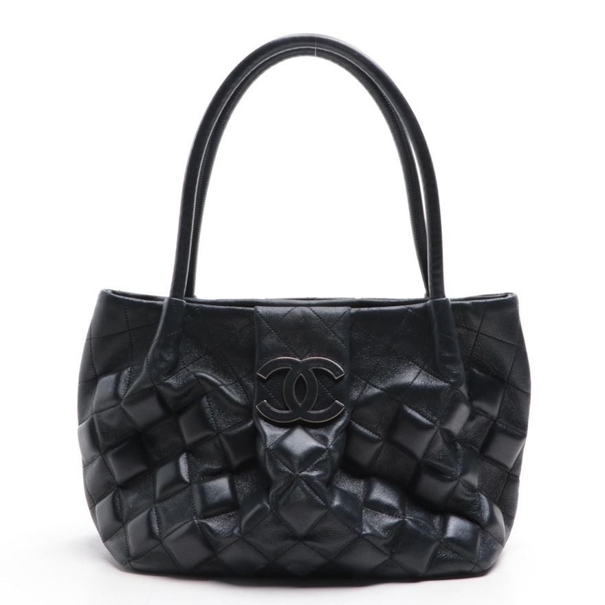 Chanel Quilted Leather Shoulder Bag