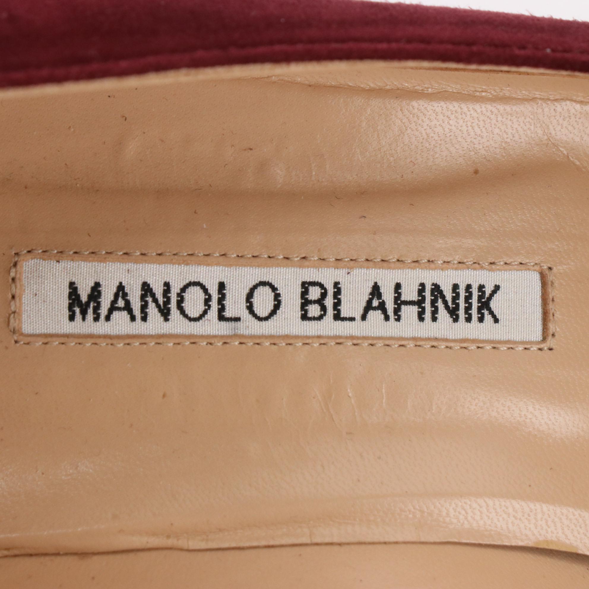 Manolo Blahnik Pointed Toe Kitten Heel Pumps in Bordeaux Suede with Box