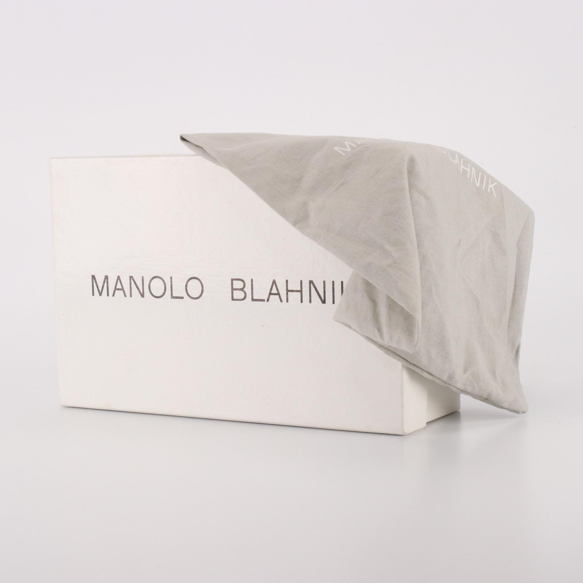 Manolo Blahnik Pointed Toe Kitten Heel Pumps in Bordeaux Suede with Box