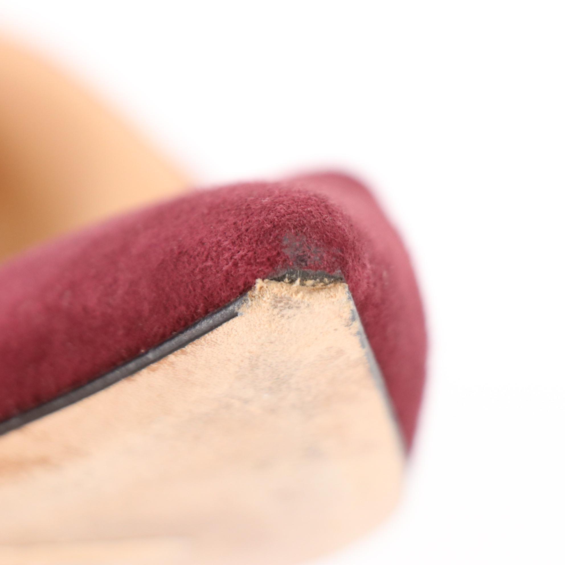 Manolo Blahnik Pointed Toe Kitten Heel Pumps in Bordeaux Suede with Box