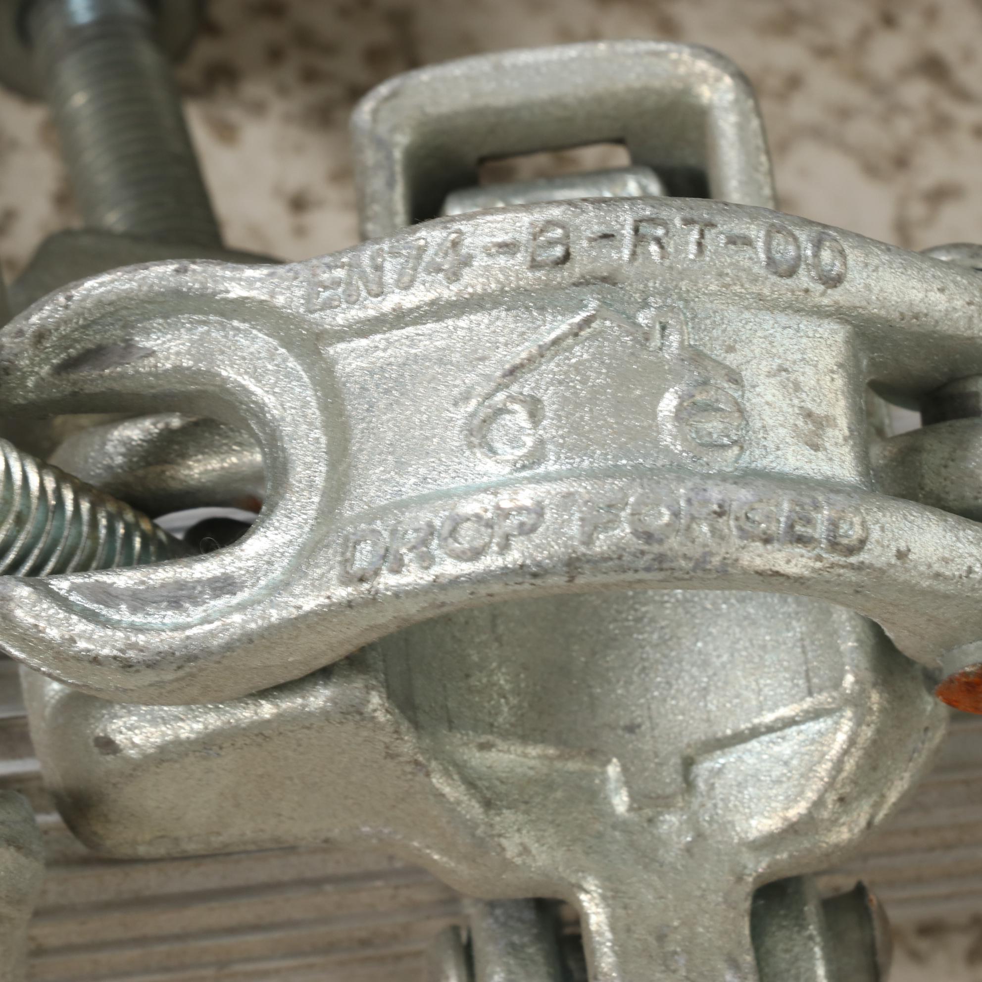 Metal Scaffolding Tubes and Couplers