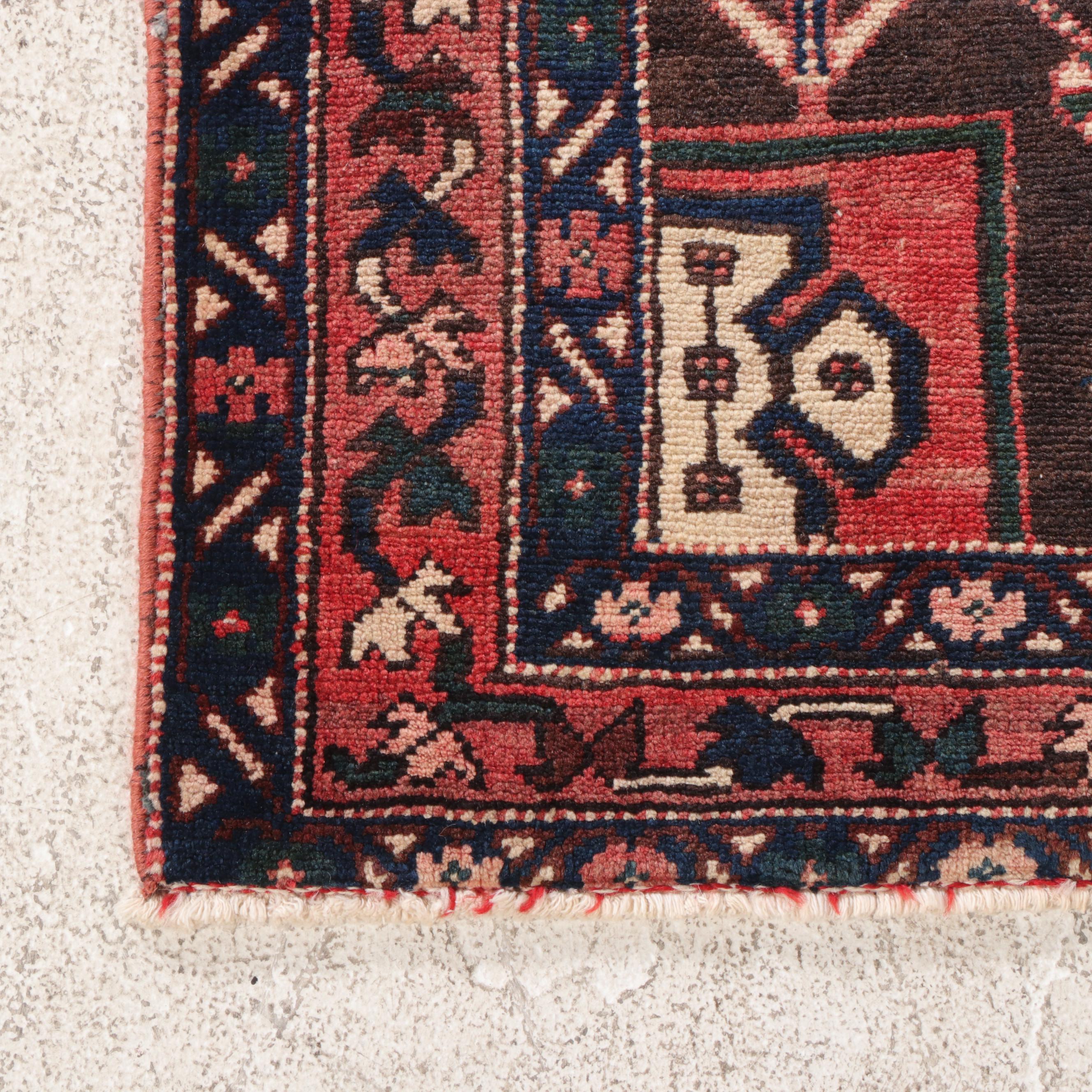 4'7 x 6'11 Hand-Knotted Persian Sirjan Area Rug