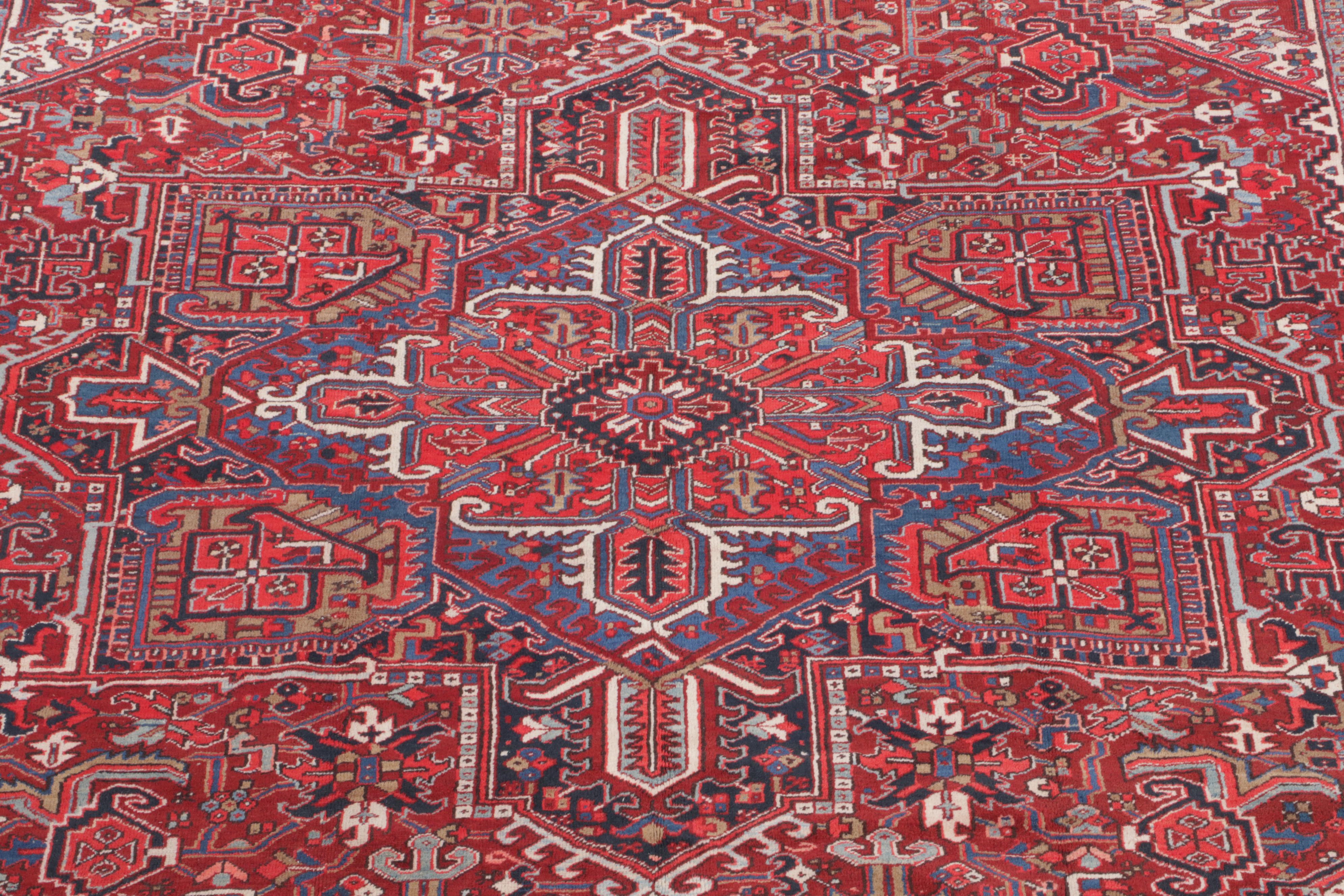 9'11 x 13'3 Hand-Knotted Persian Heriz Room Sized Rug