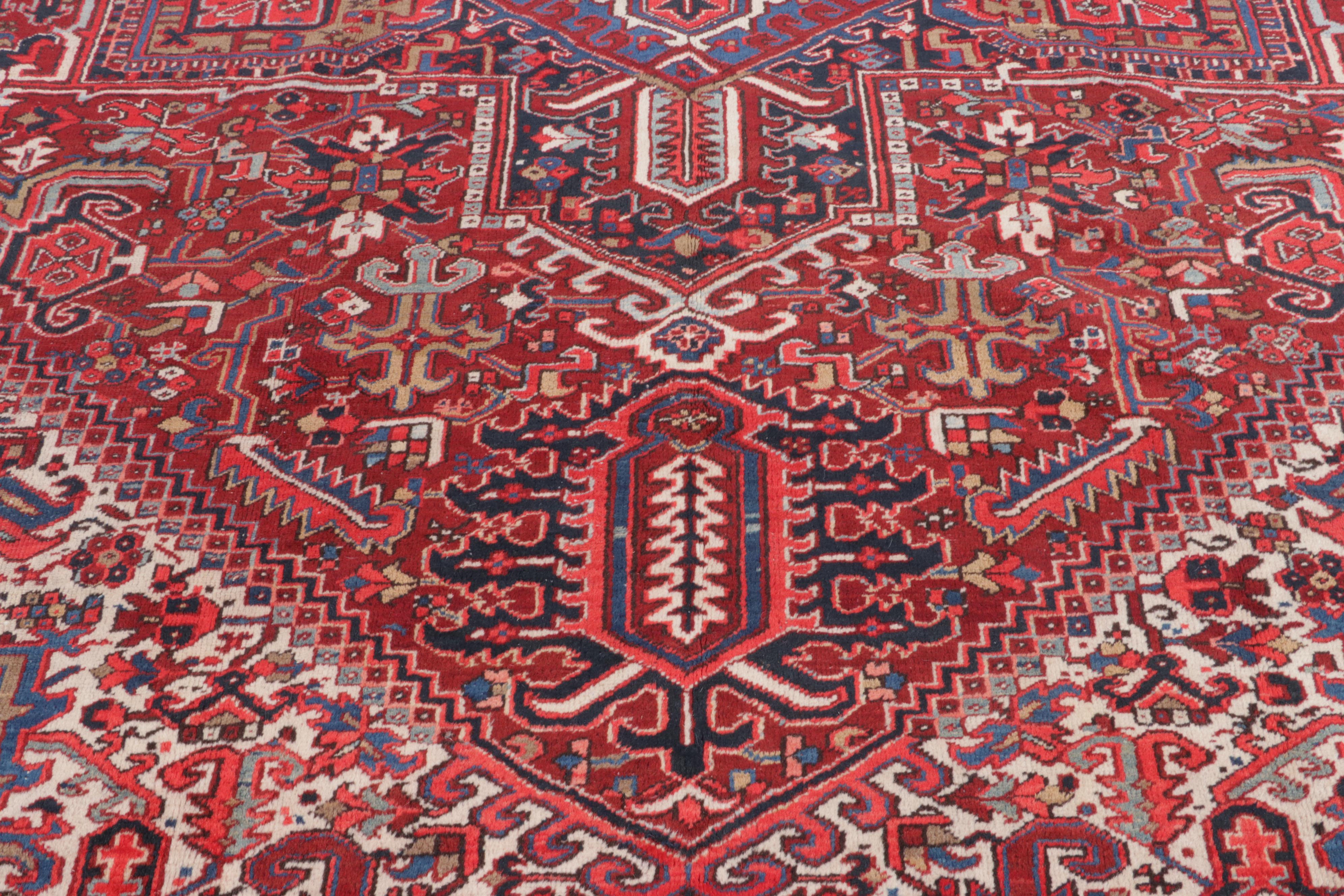 9'11 x 13'3 Hand-Knotted Persian Heriz Room Sized Rug