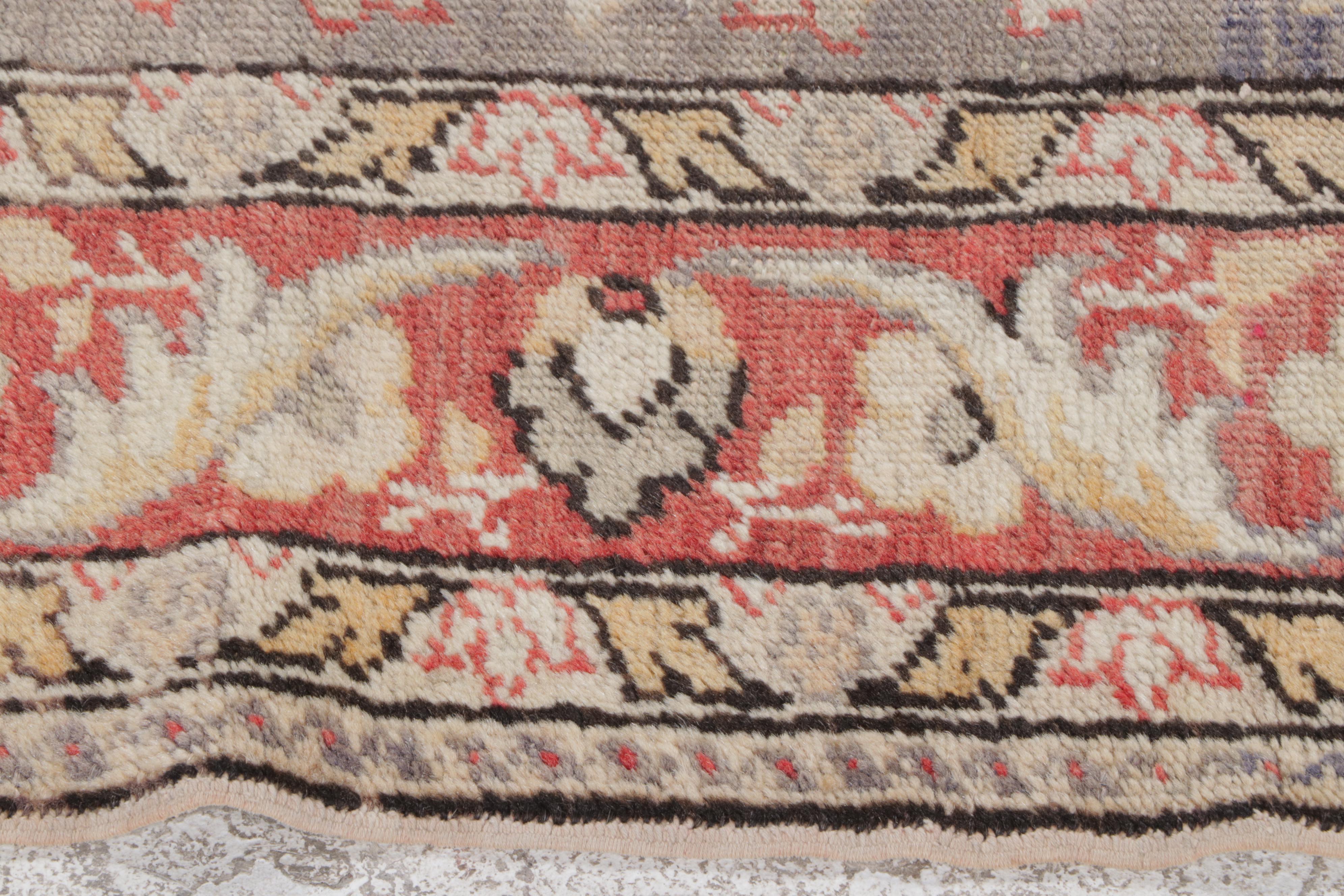 4'1 x 6' Hand-Knotted Turkish Hereke Area Rug