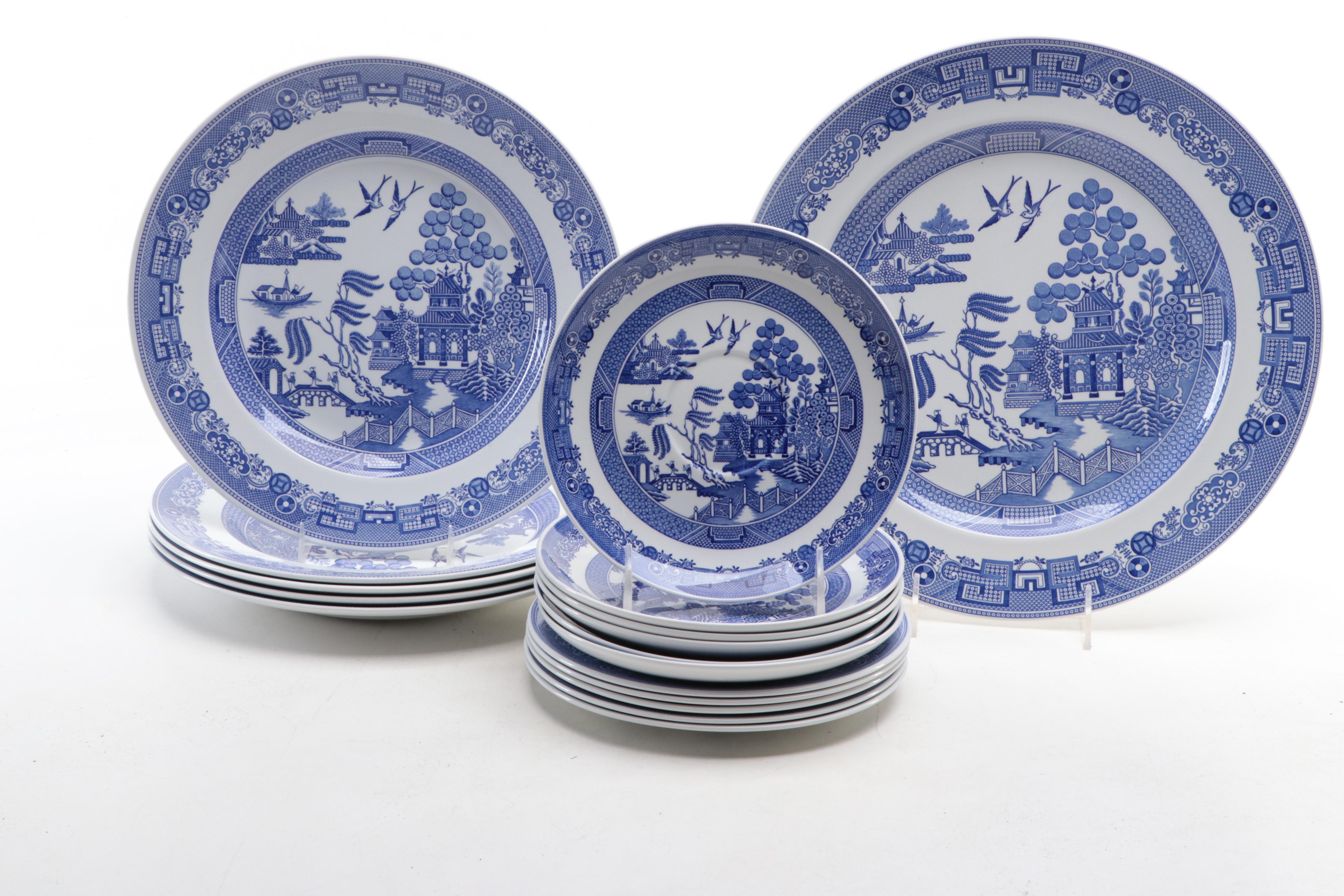 Spode for Williams-Sonoma "Blue Willow" Ceramic Dinnerware