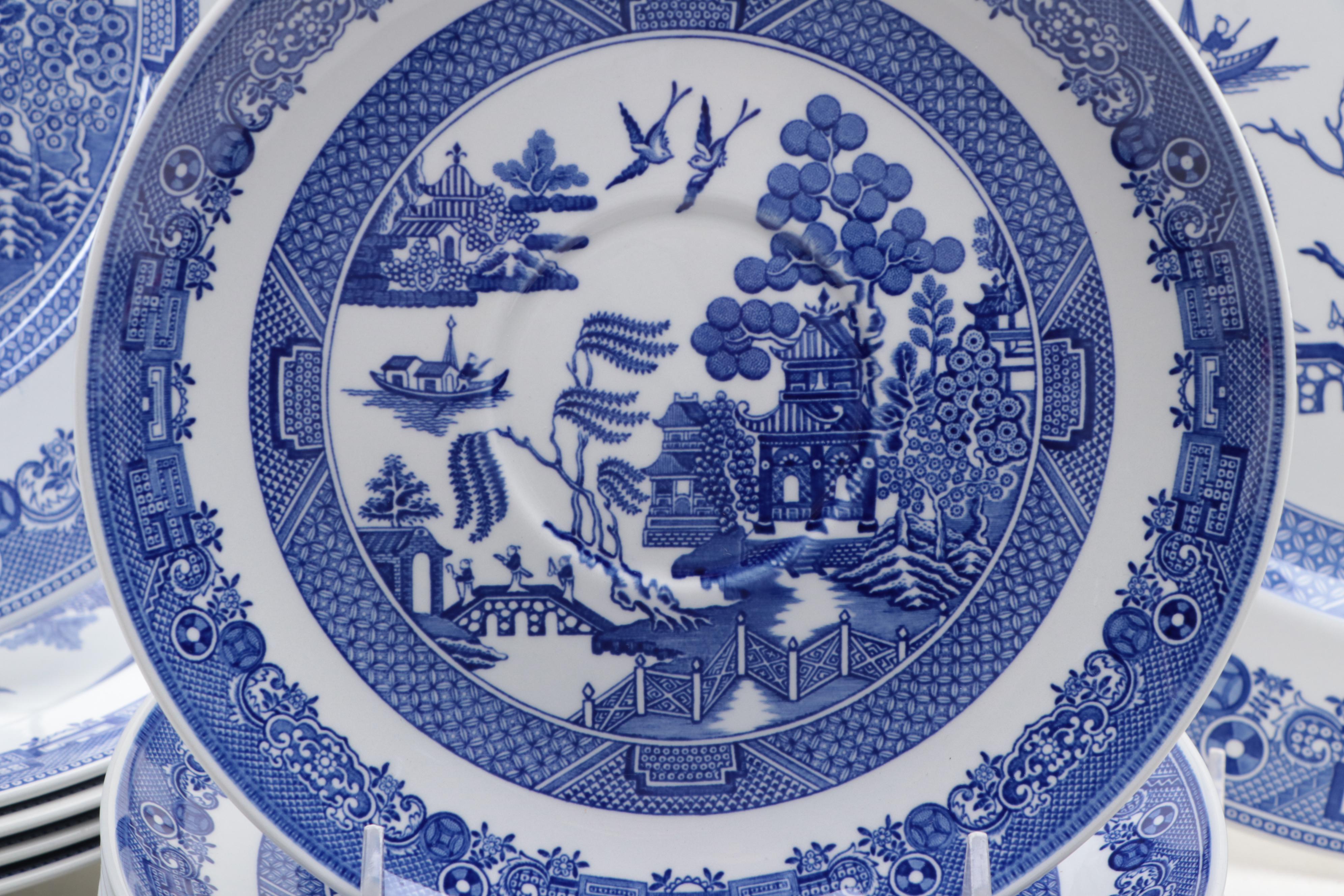 Spode for Williams-Sonoma "Blue Willow" Ceramic Dinnerware