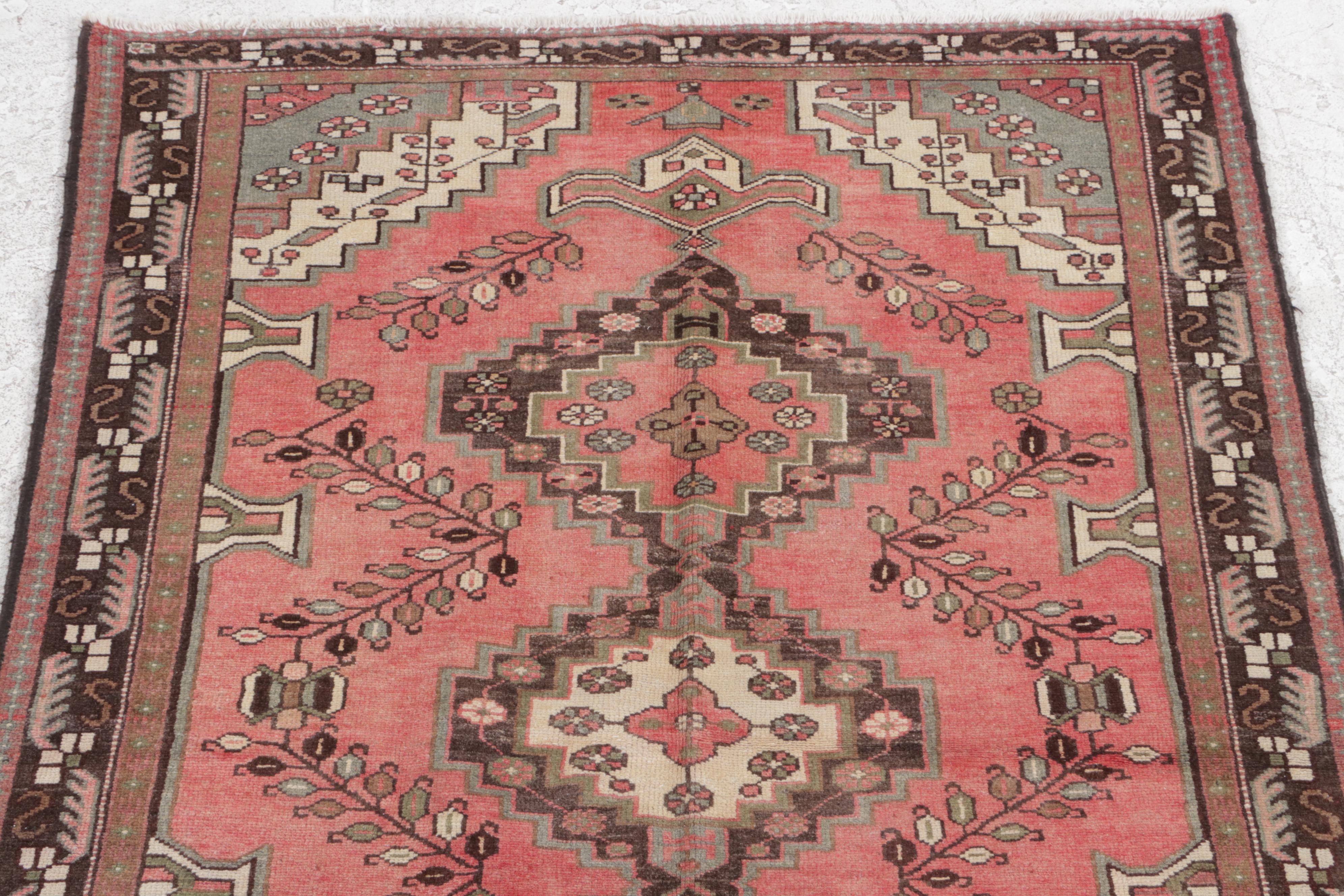 4'4 x 6'7 Hand-Knotted Persian Hamadan Area Rug