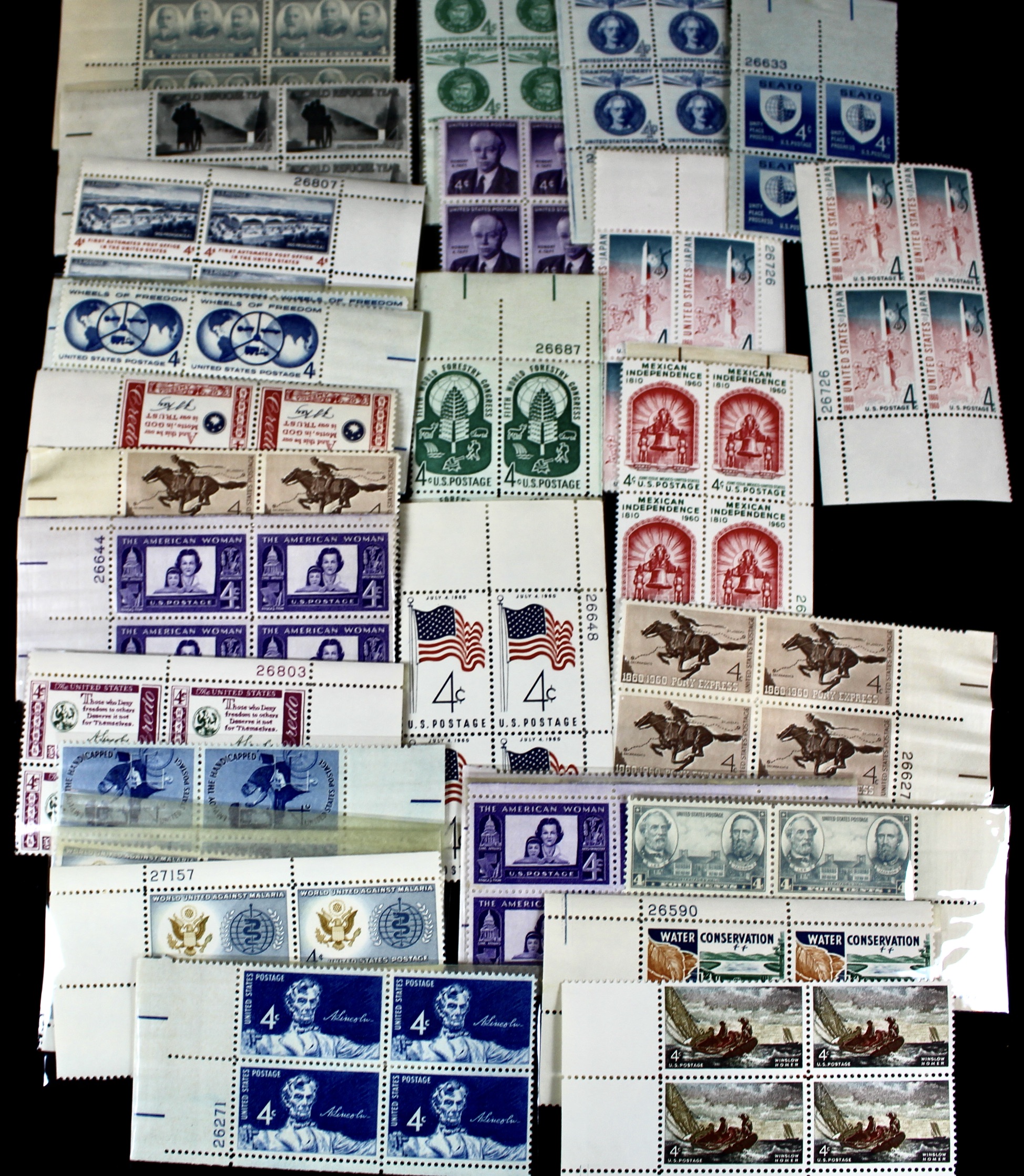 570 U.S. Postage Stamp Plate Blocks