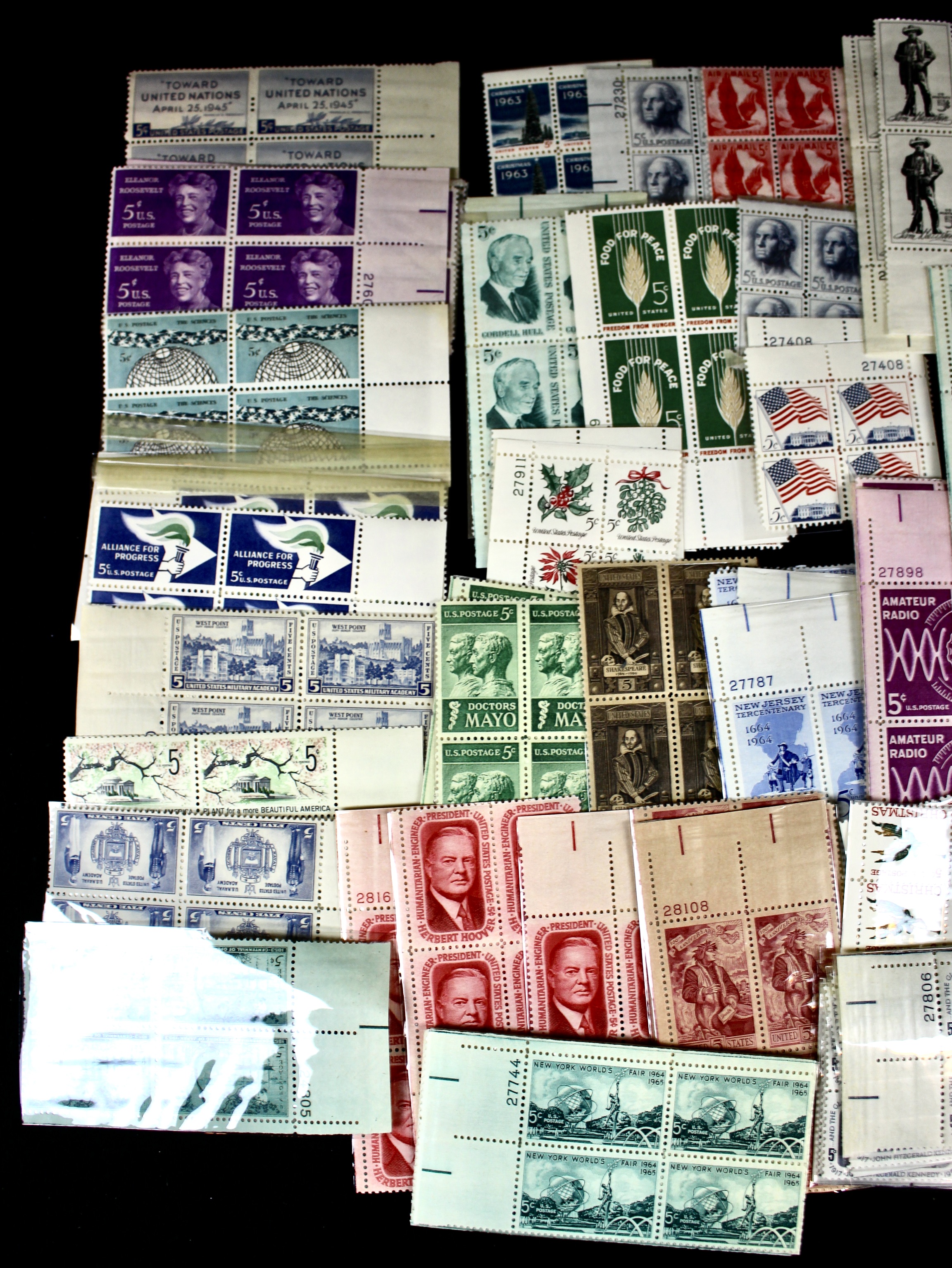 570 U.S. Postage Stamp Plate Blocks