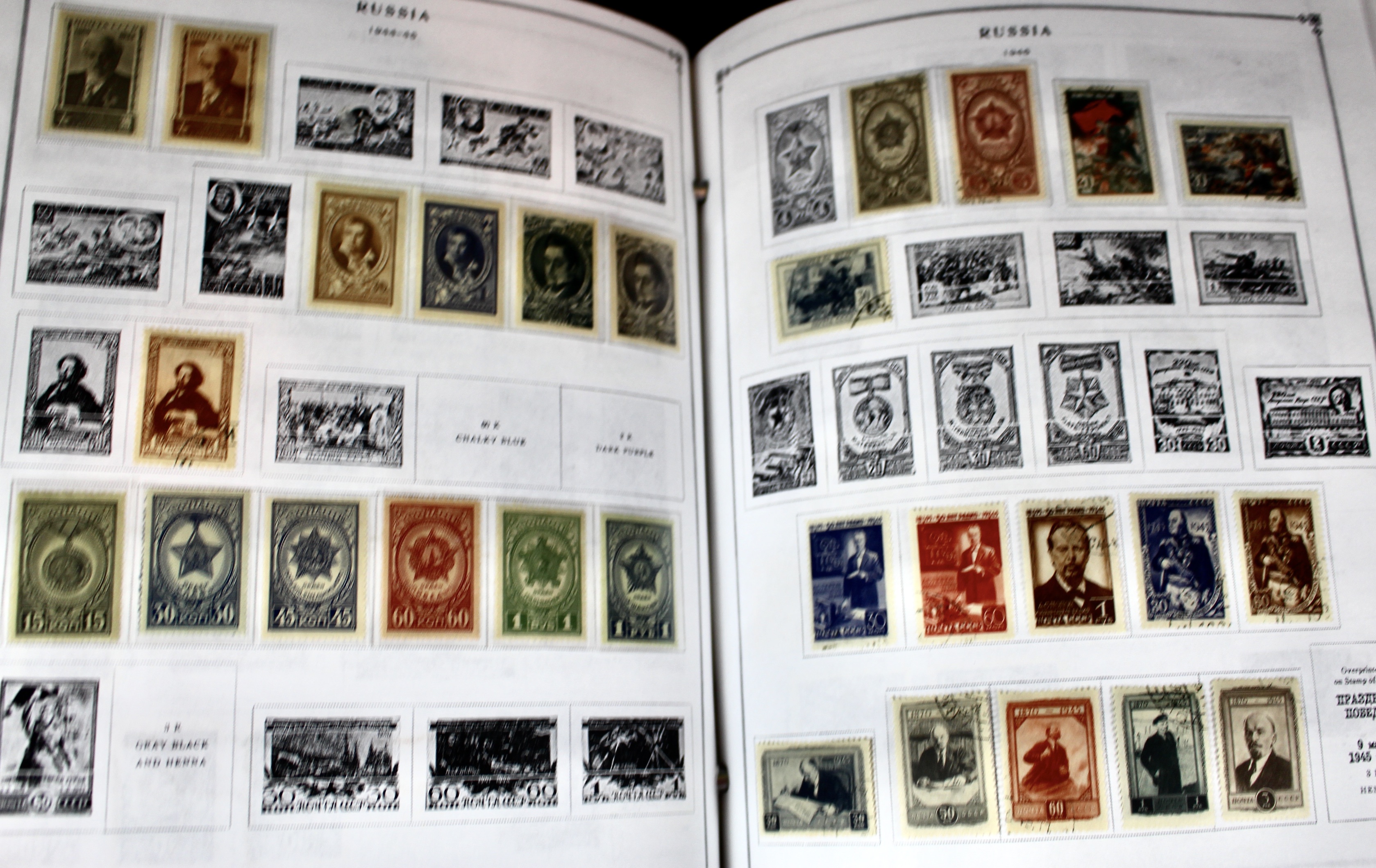 Scott's International Postage Stamp Album 1840-1949