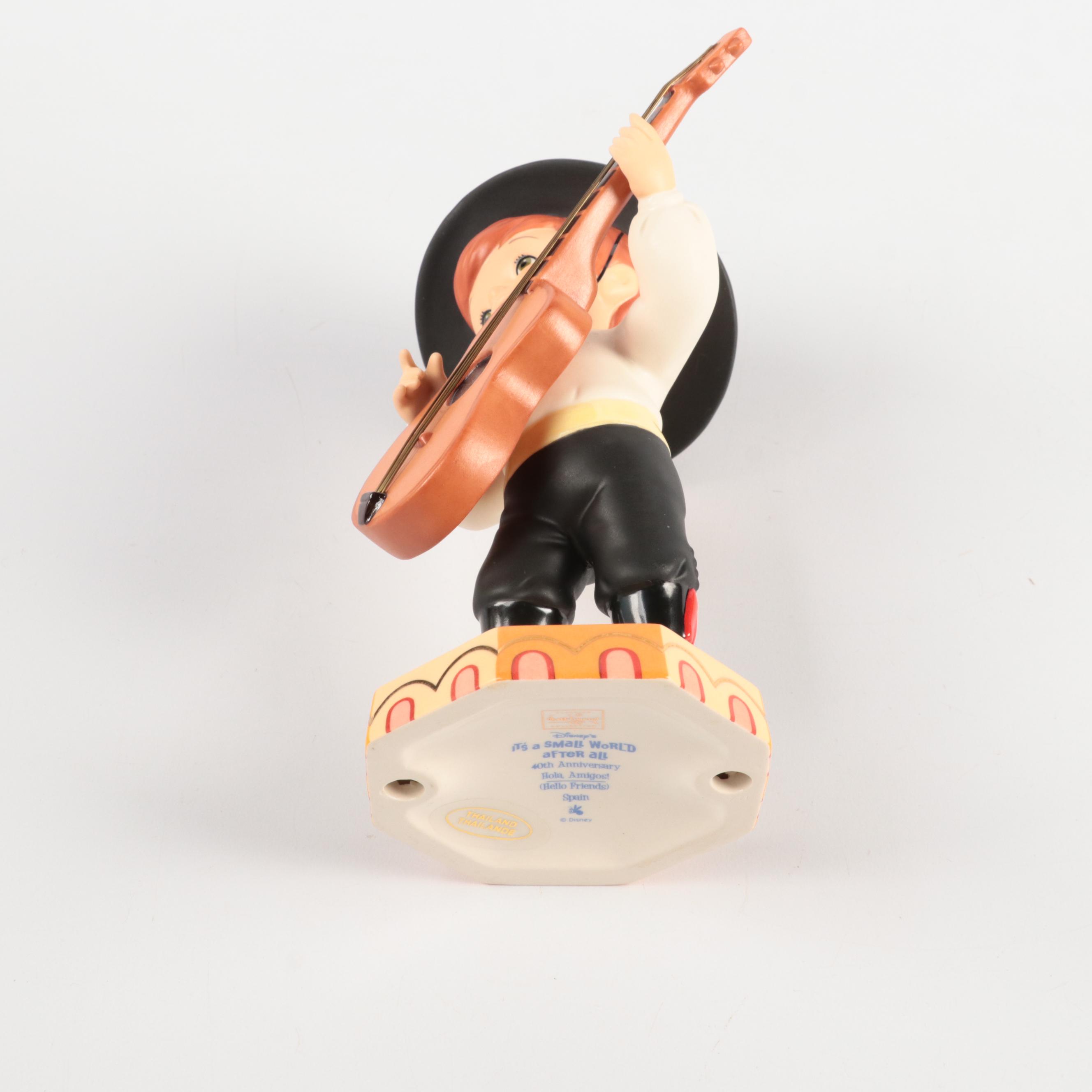 Walt Disney Classics Collection  "It's a Small World After All" Figures