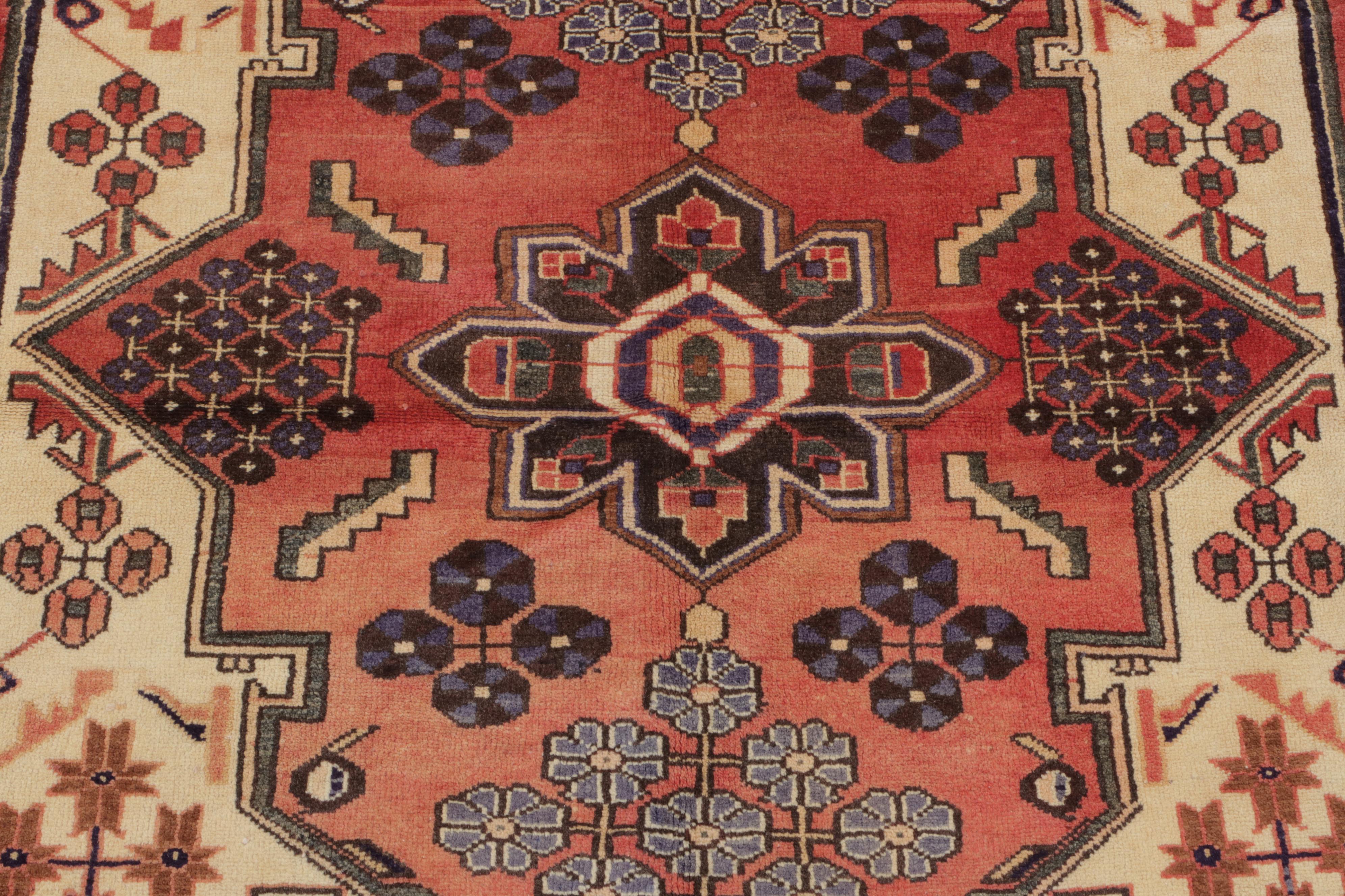 4'6 x 6'11 Hand-Knotted Persian Hamadan Area Rug