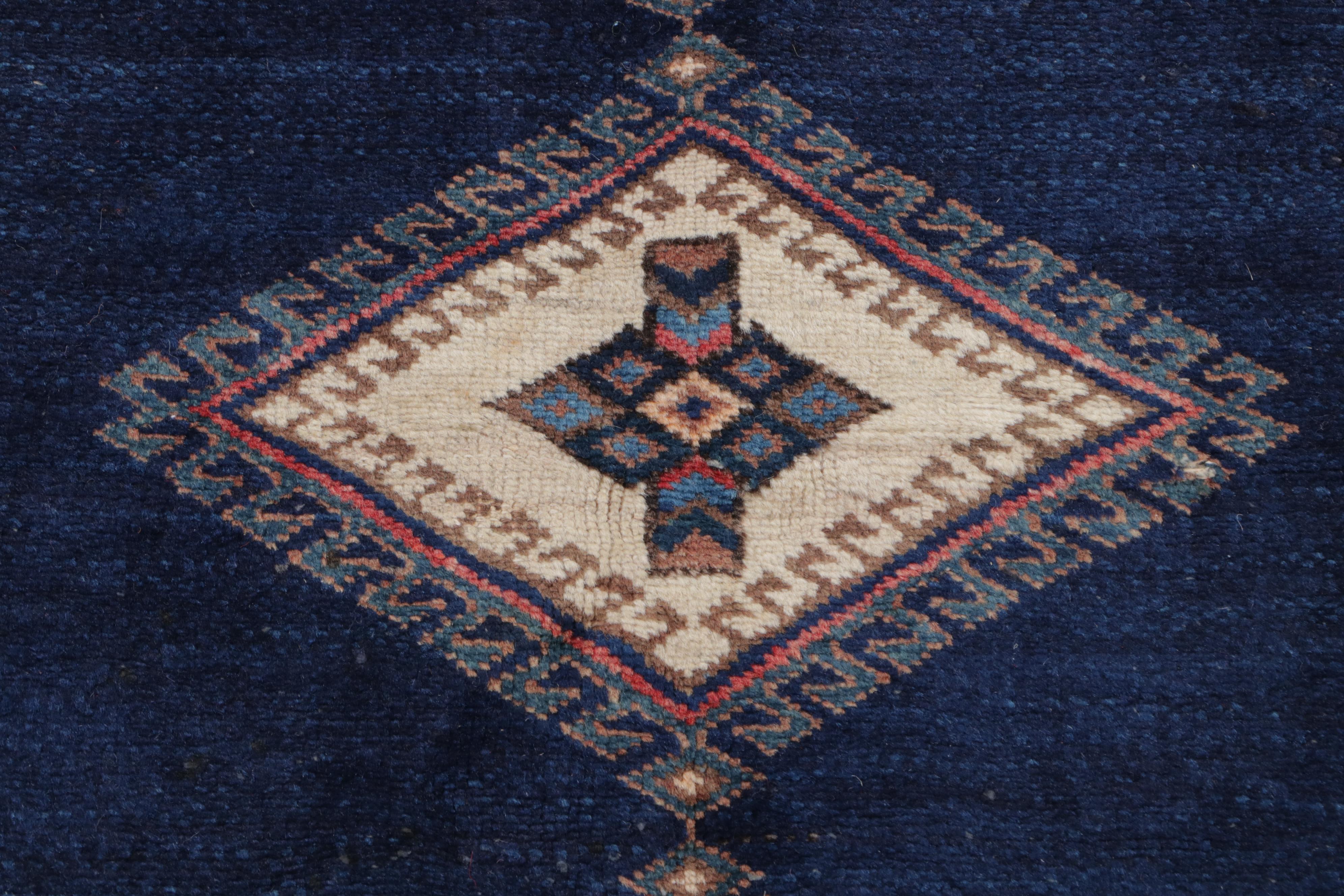 5'2 x 6'7 Hand-Knotted Persian Afshar Area Rug