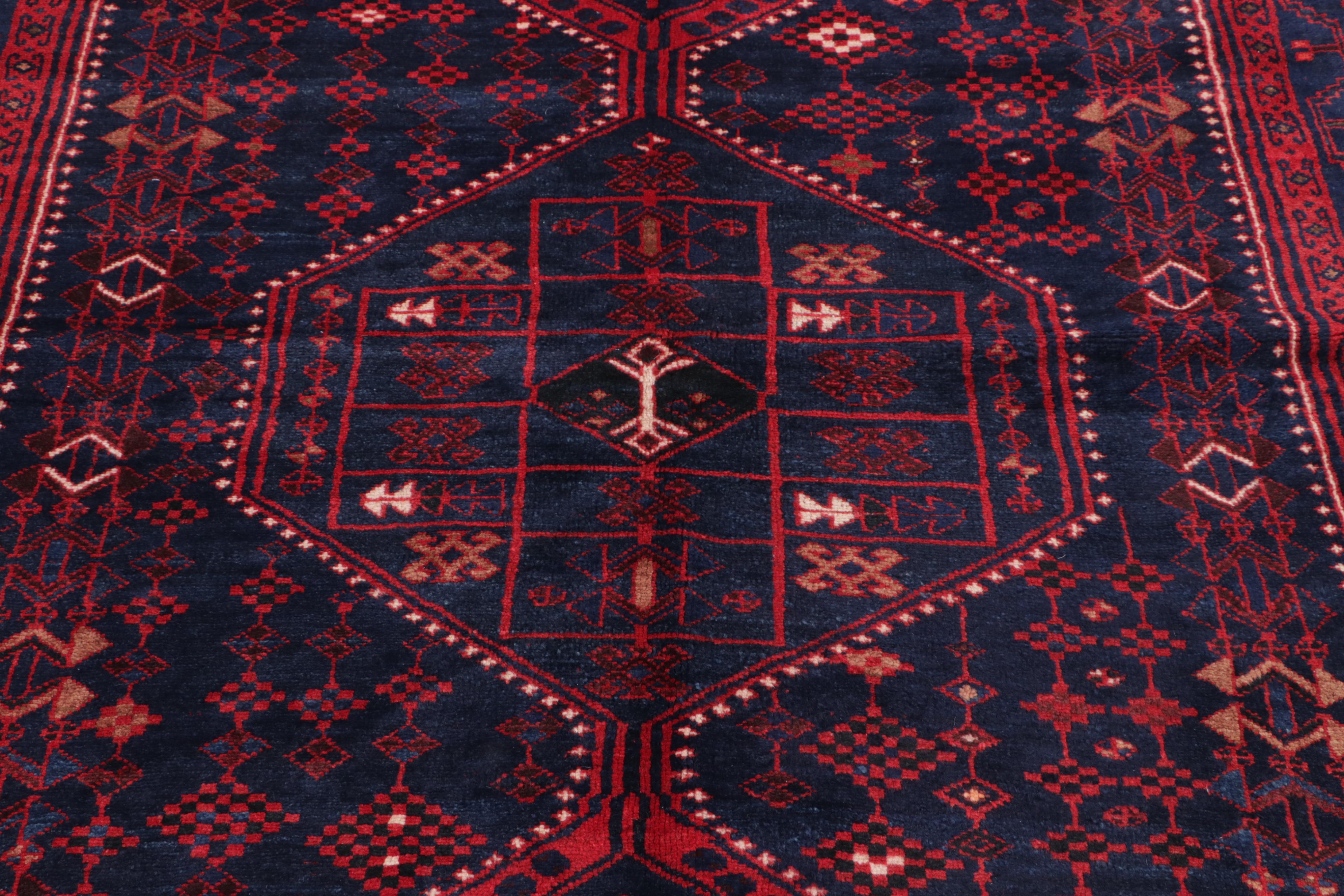5'7 x 8'2 Hand-Knotted Persian Sirjan Area Rug