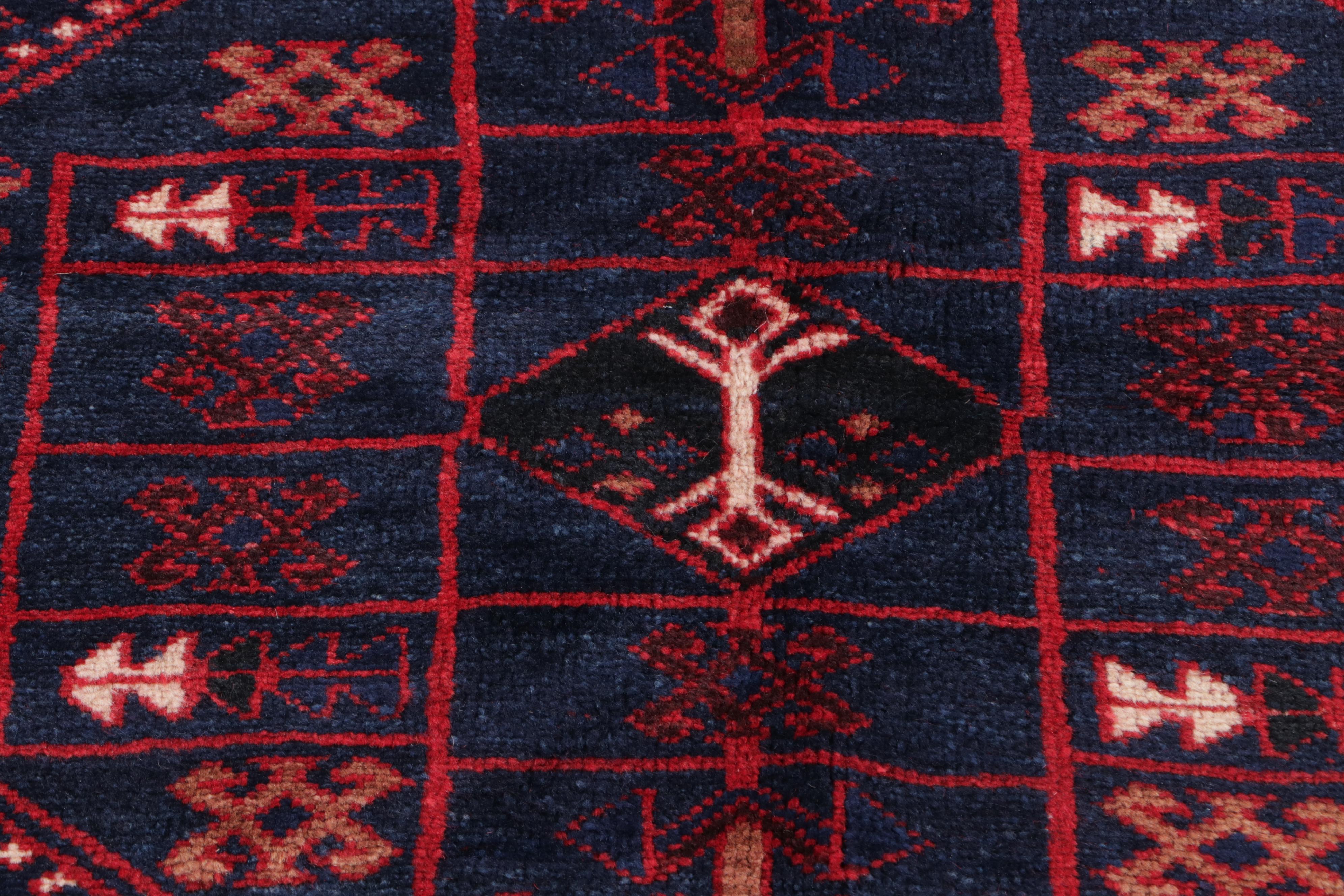 5'7 x 8'2 Hand-Knotted Persian Sirjan Area Rug