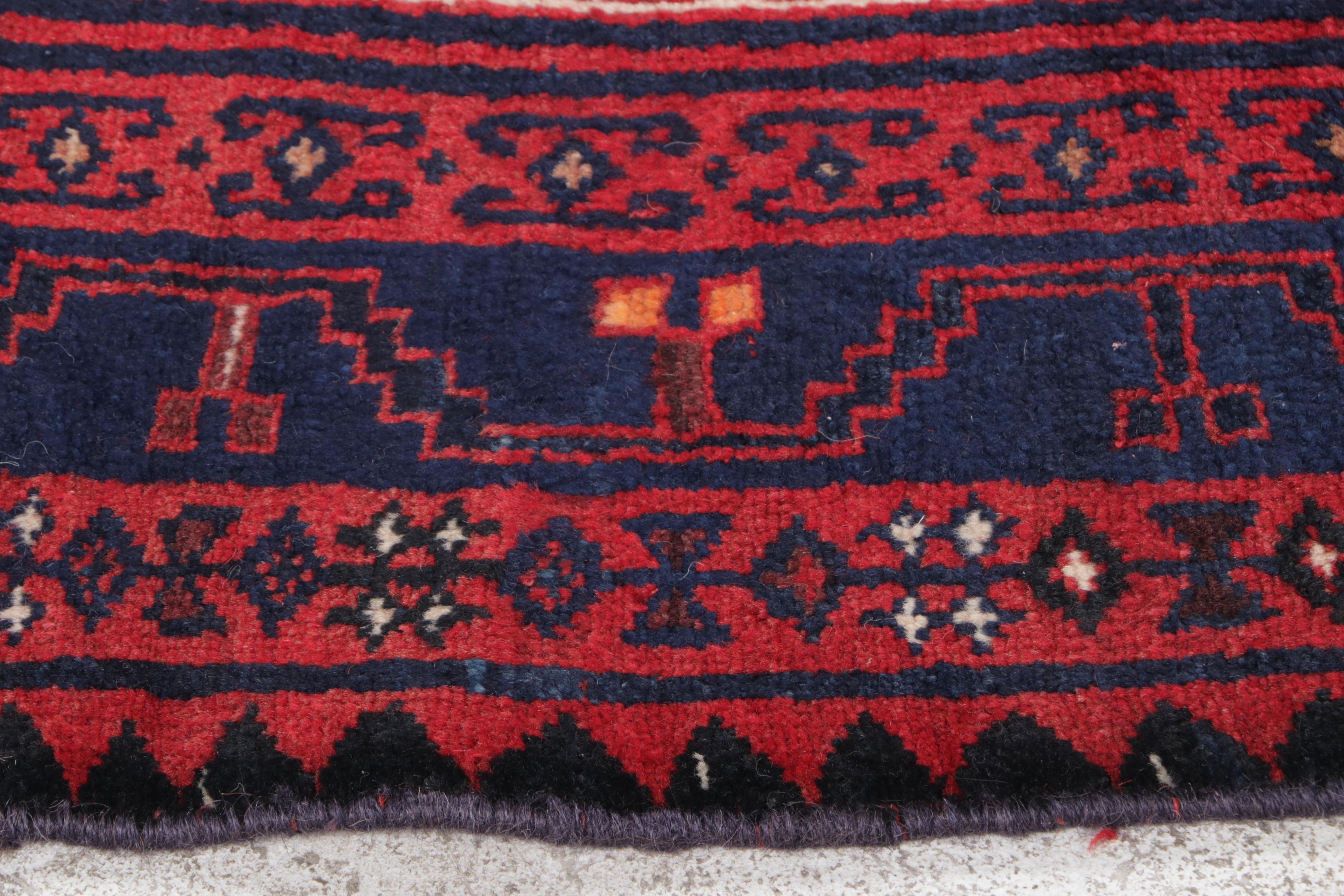 5'7 x 8'2 Hand-Knotted Persian Sirjan Area Rug