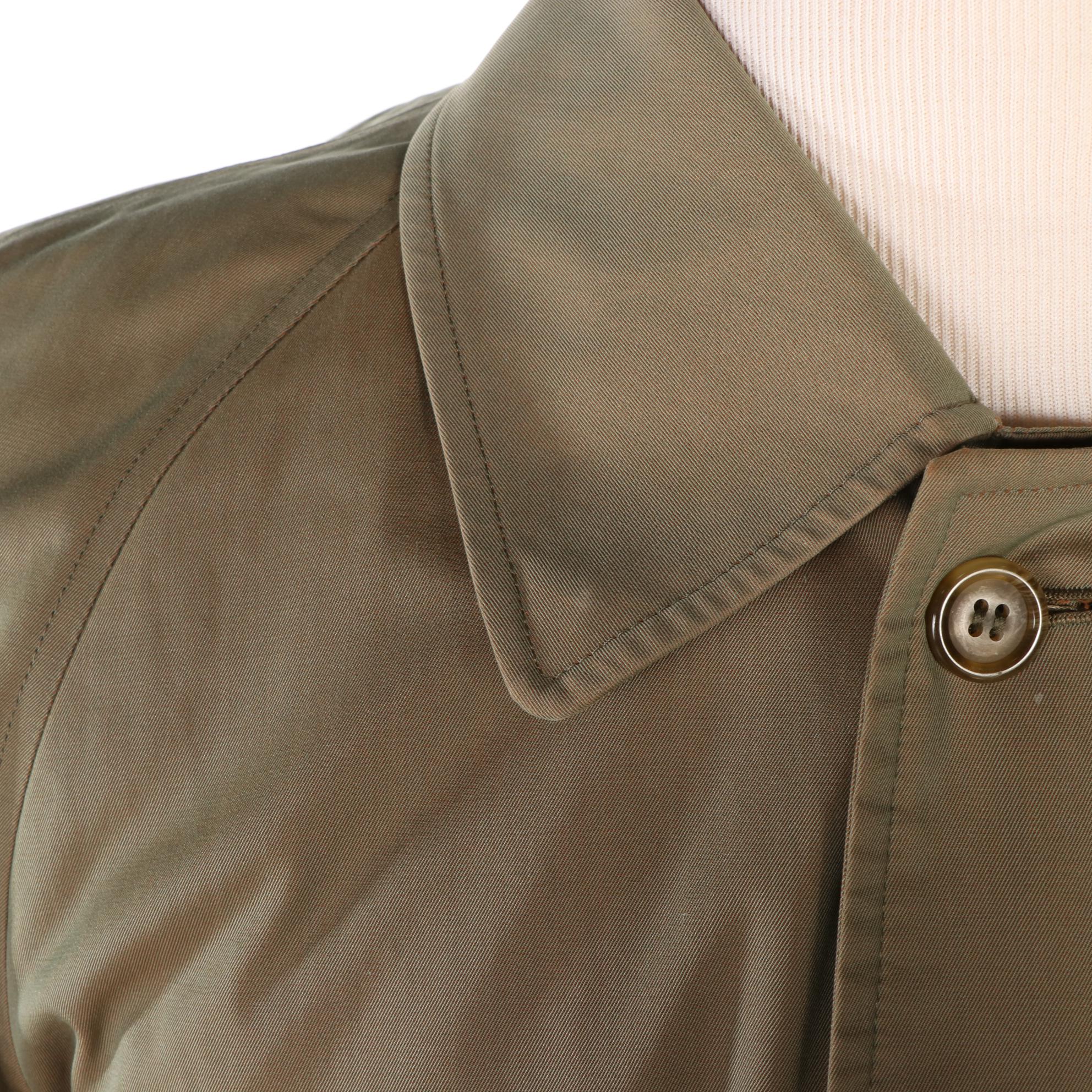 Men's Burberrys Raglan Sleeve Raincoat in Cotton