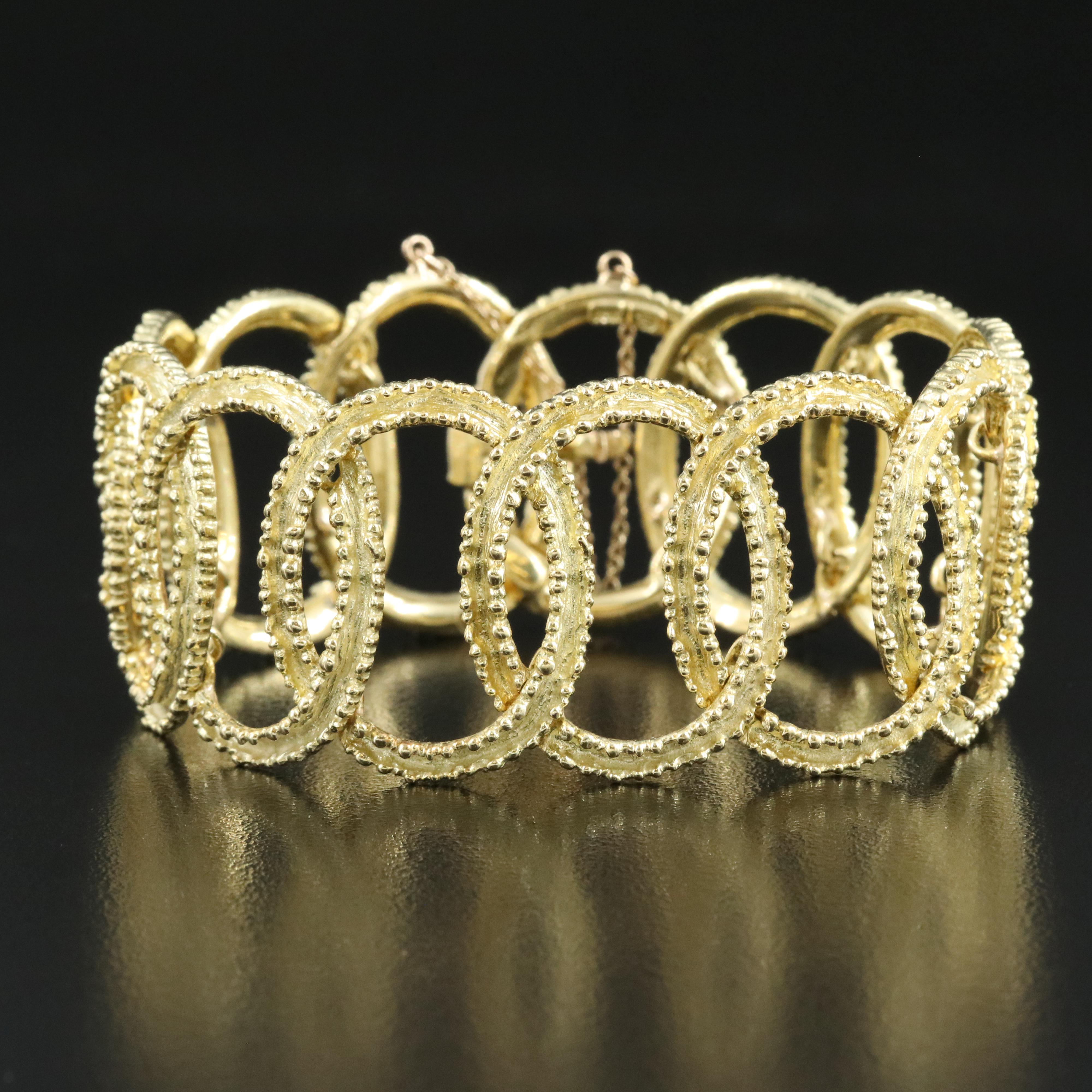 18K Interlocking Oval Link Bracelet