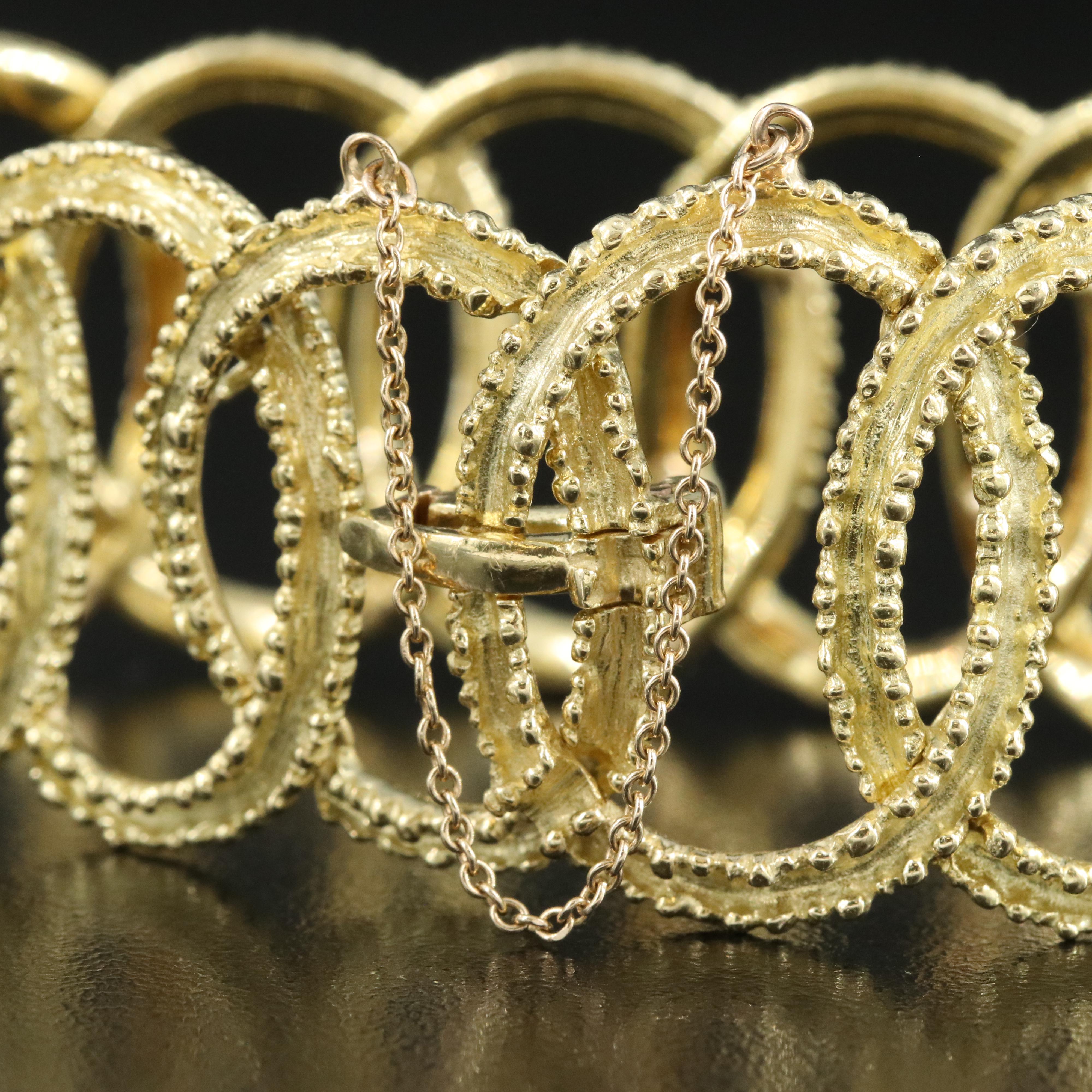 18K Interlocking Oval Link Bracelet