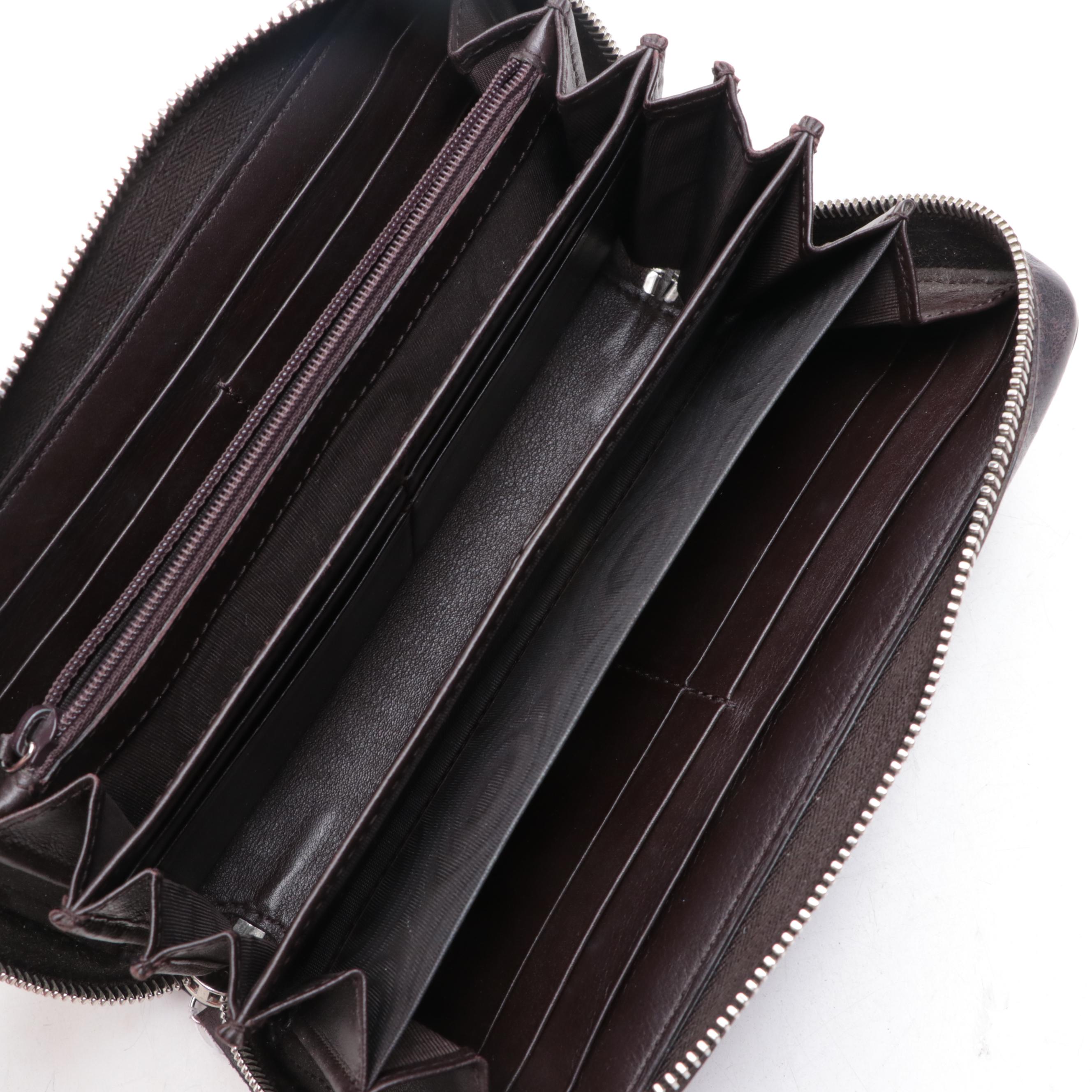 Gucci Continental Clutch Wallet in Microguccissima Leather