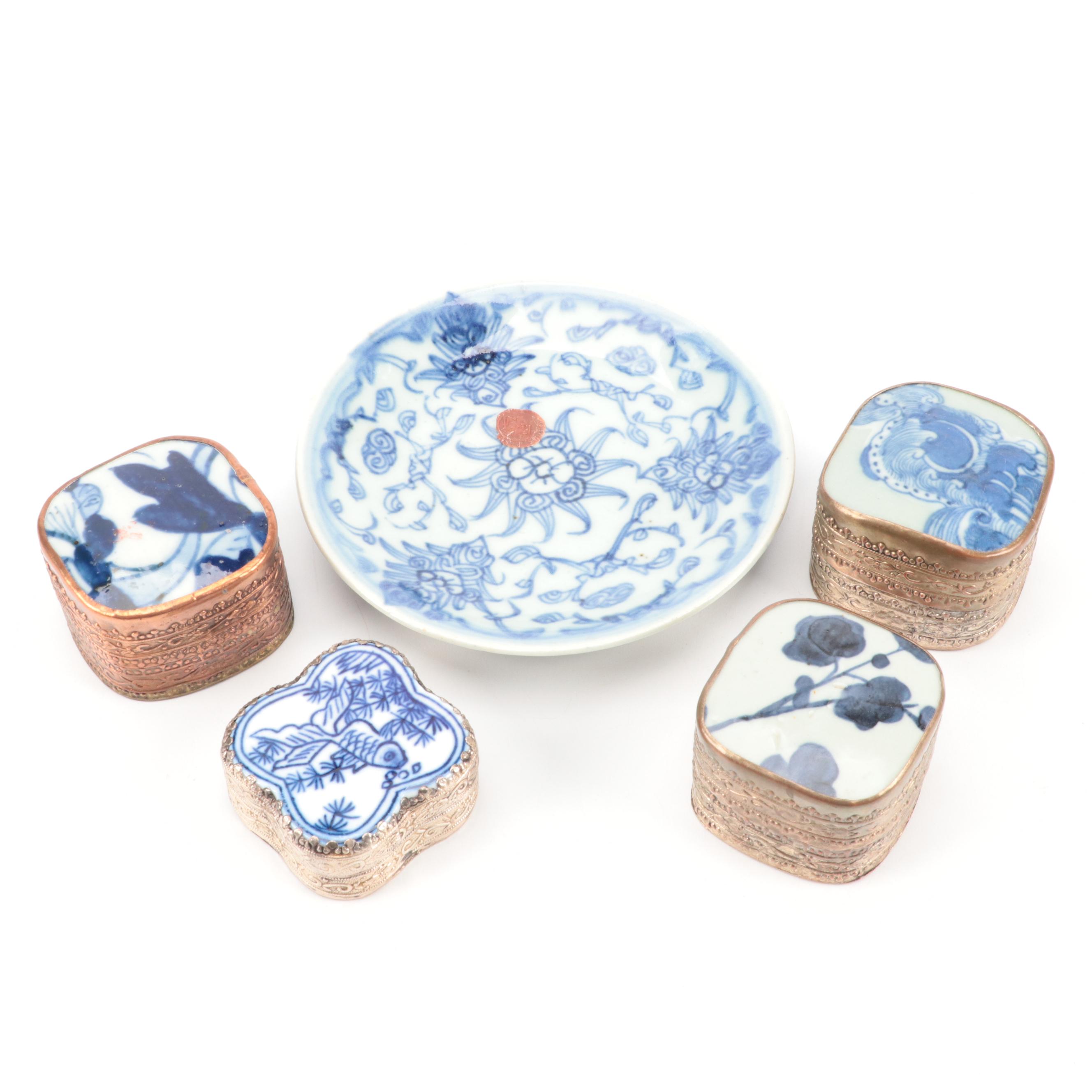 Chinese Quing Dynasty Style Plate with Porcelain Shard Boxes