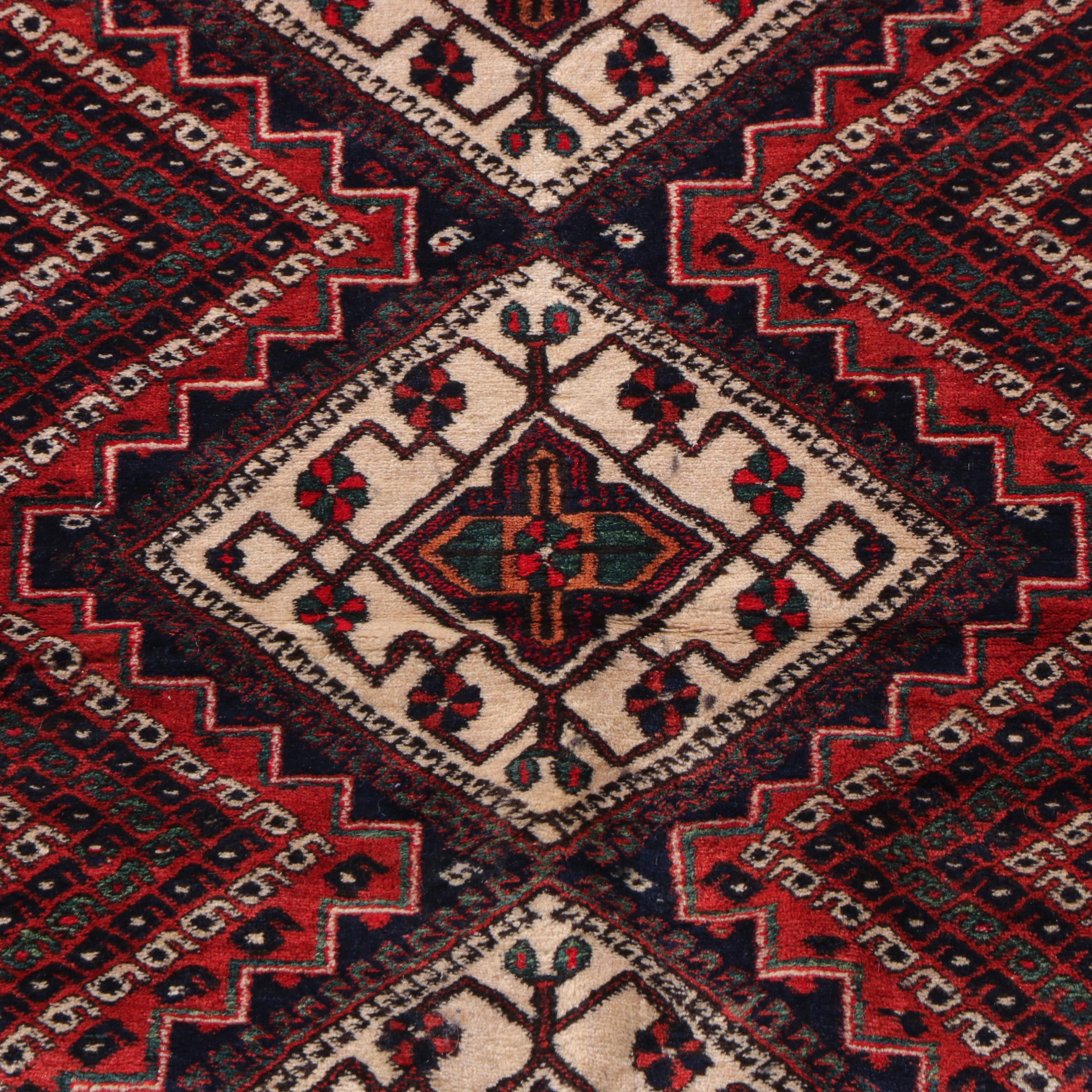3'10 x 5'9 Hand-Knotted Persian Shiraz Area Rug