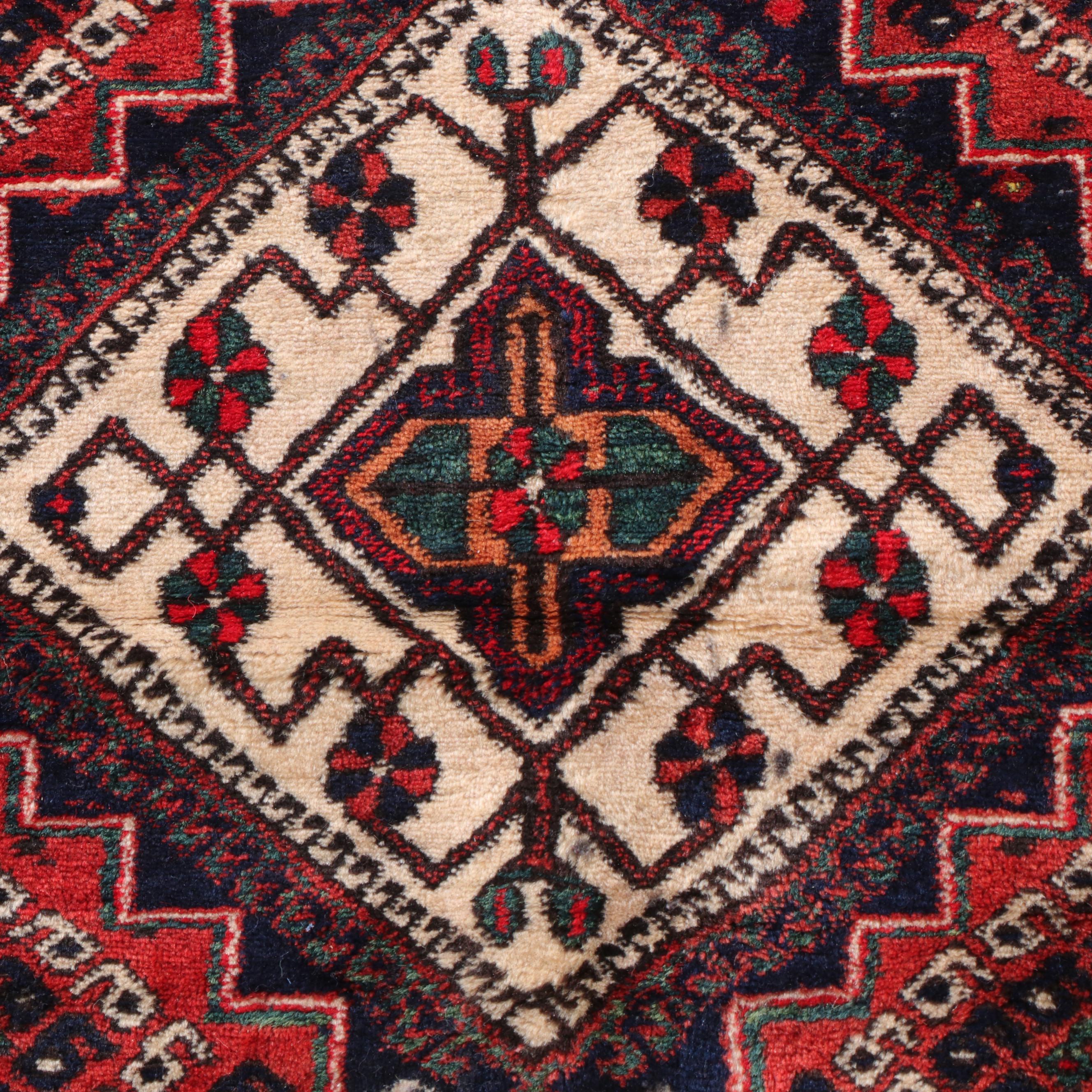 3'10 x 5'9 Hand-Knotted Persian Shiraz Area Rug