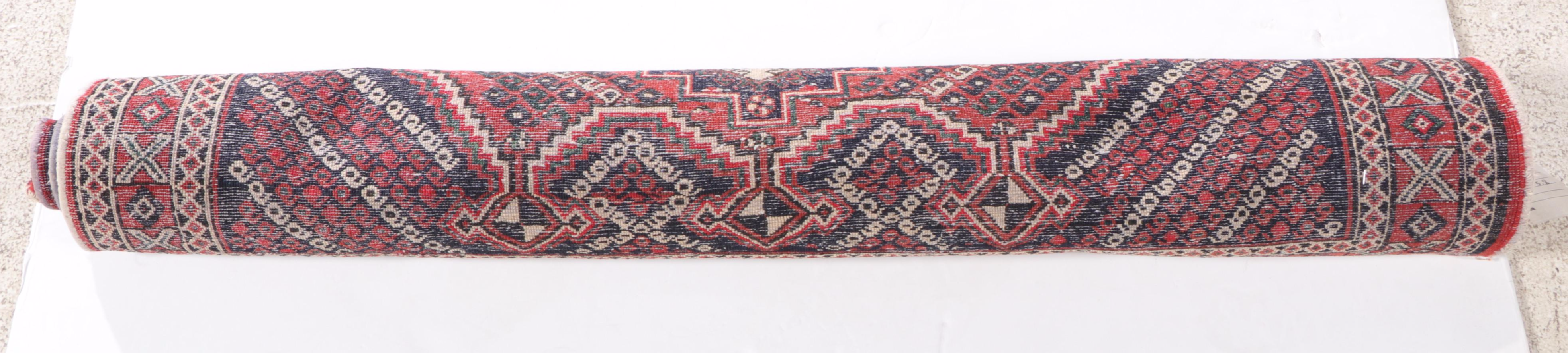 3'10 x 5'9 Hand-Knotted Persian Shiraz Area Rug