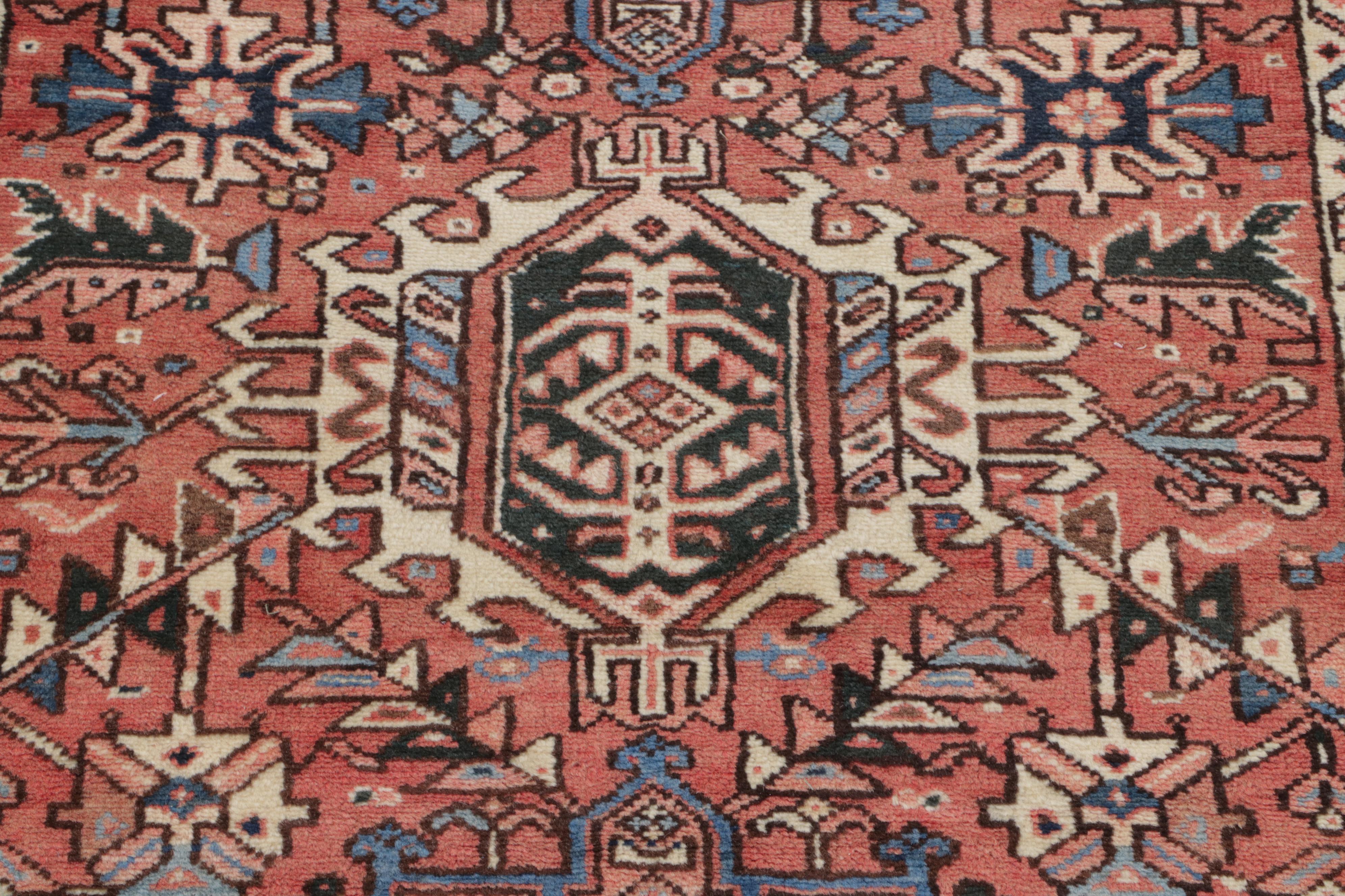 3'9 x 4'10 Hand-Knotted Persian Hamadan Accent Rug