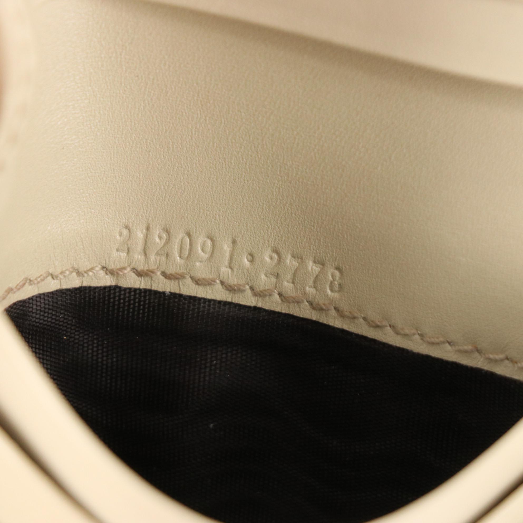 Gucci Compact Wallet in Guccissima Leather