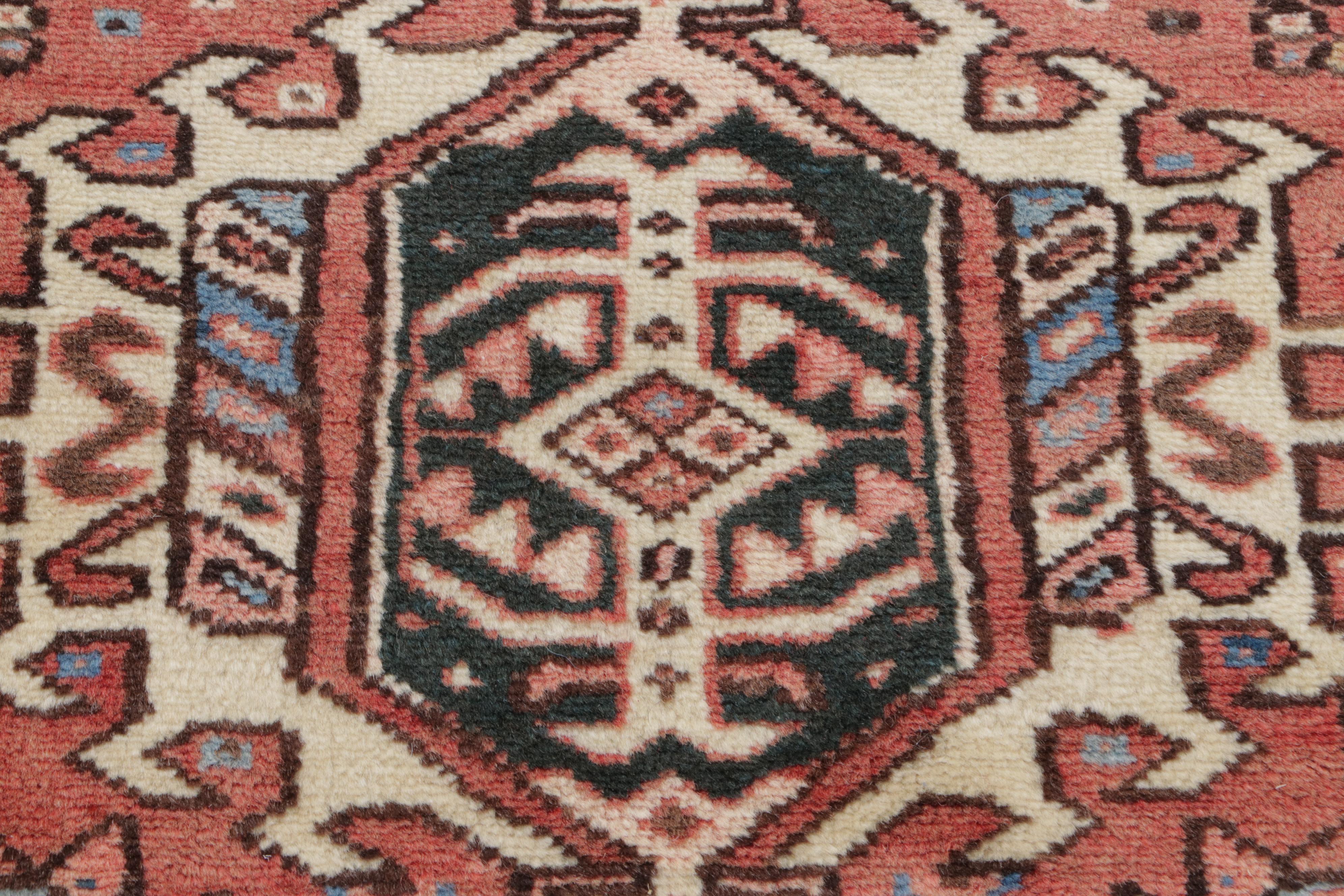 3'9 x 4'10 Hand-Knotted Persian Hamadan Accent Rug