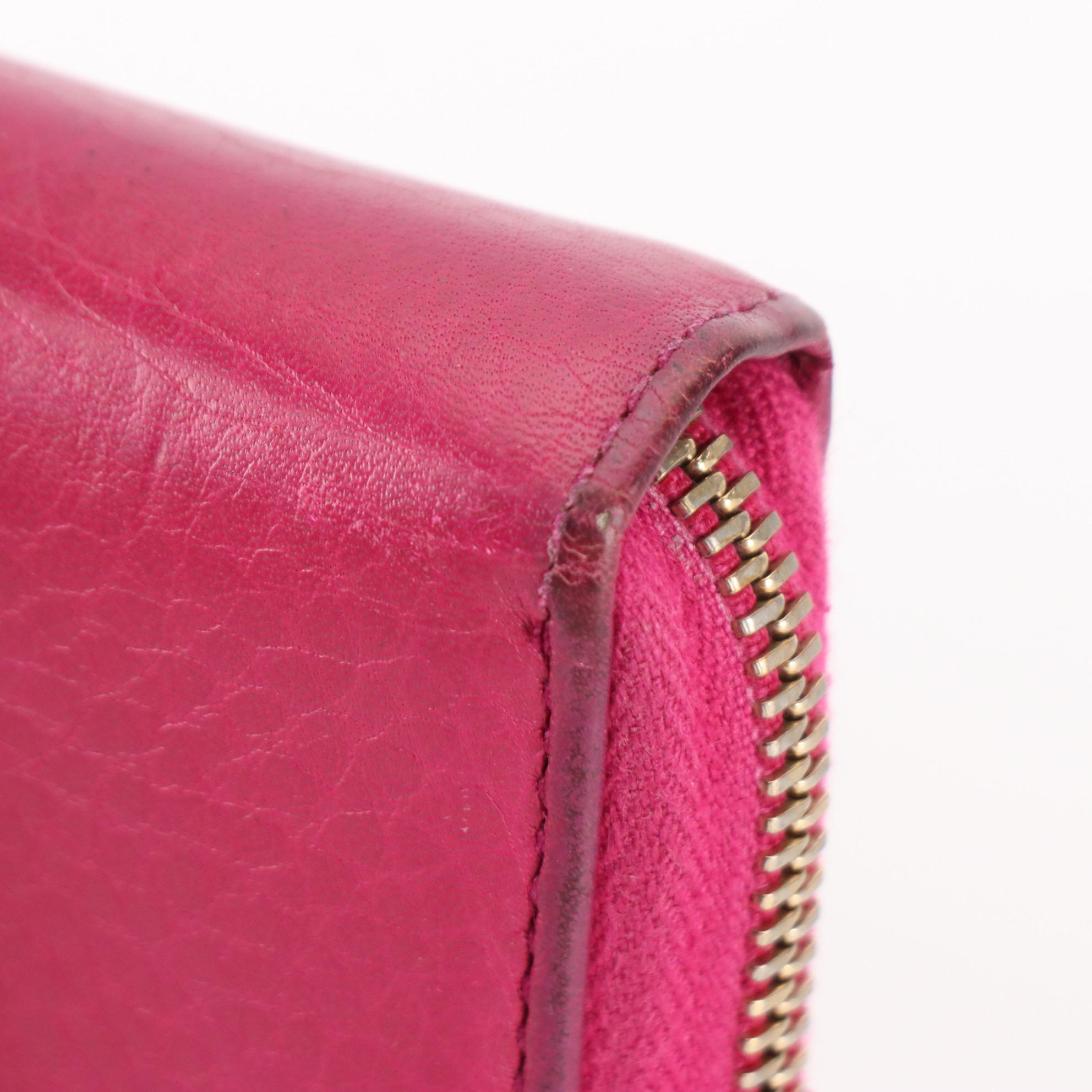 Gucci Soho Zip-Around Wallet in Grain Leather