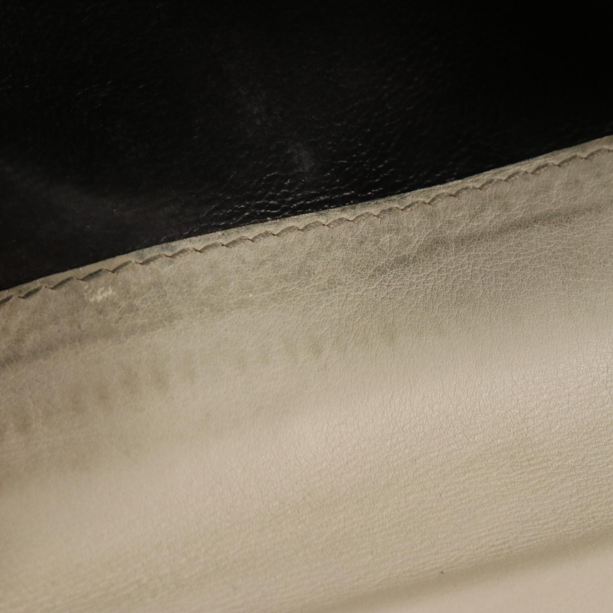 Gucci Heart Continental Wallet in Guccissima Leather