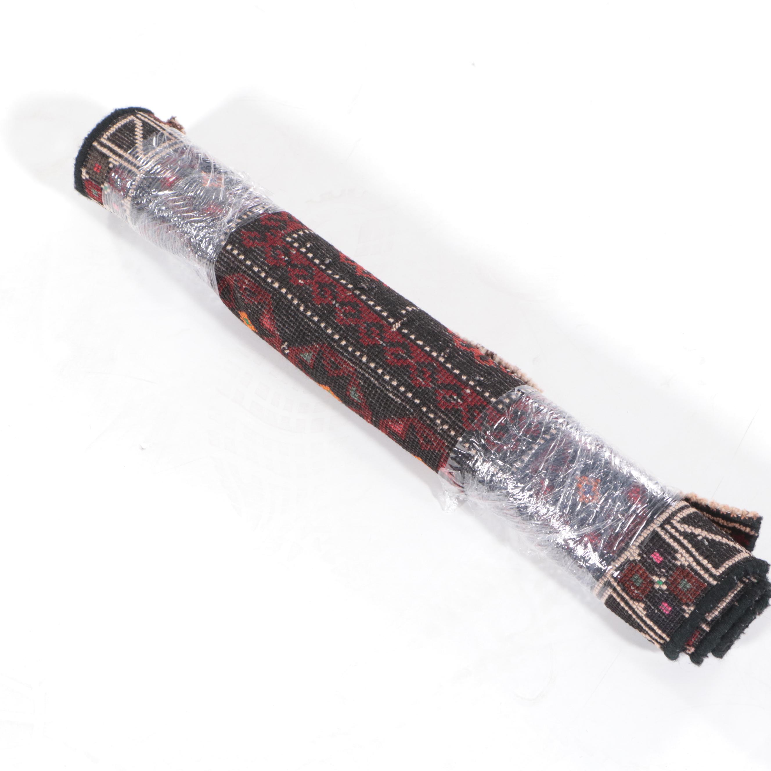 2' x 2' Hand-Knotted Afghan Baluch Floor Mat