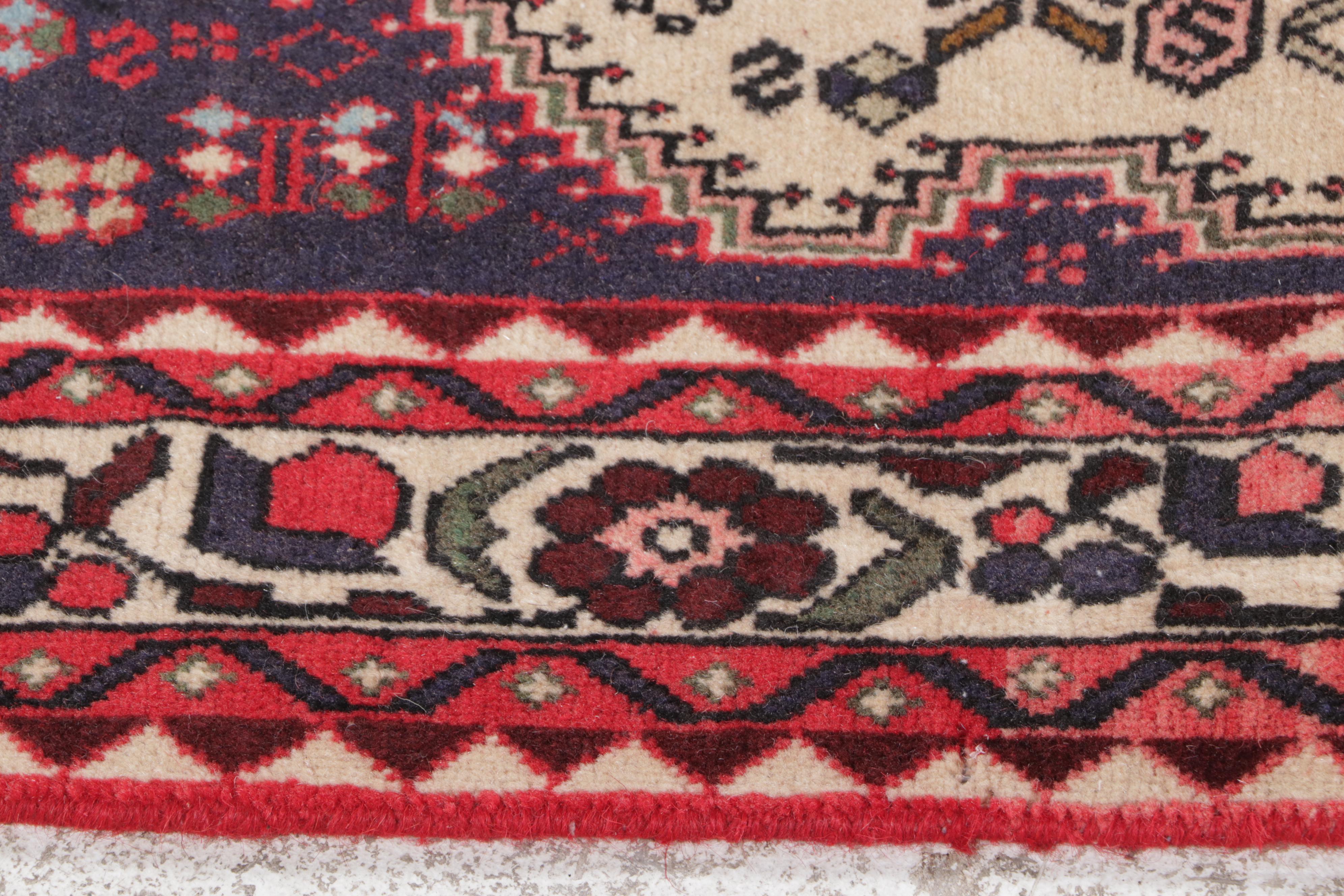 5'2 x 6'7 Hand-Knotted Persian Abadeh Area Rug