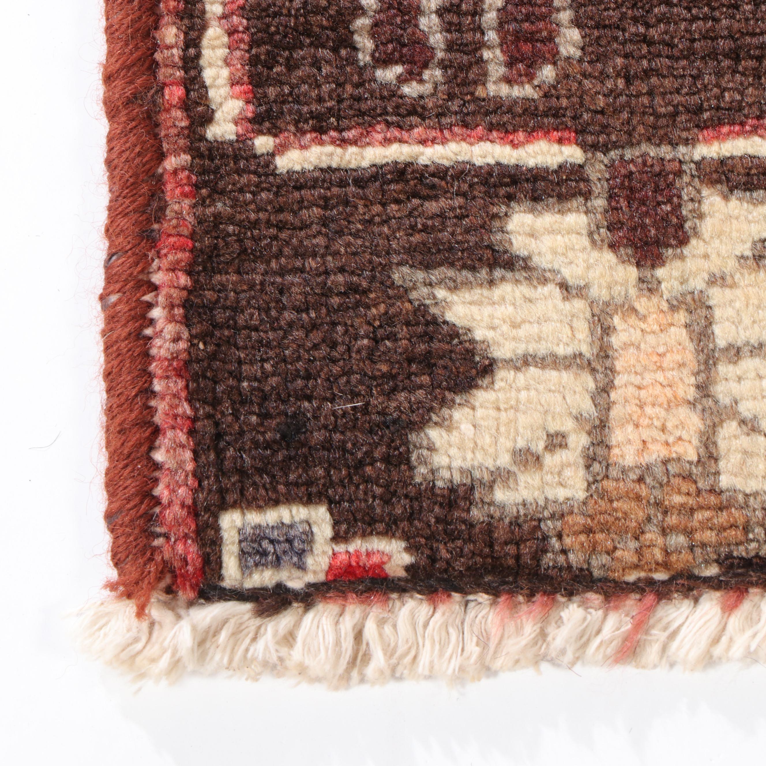 3'7 x 4'2 Hand-Knotted Persian Hamadan Accent Rug