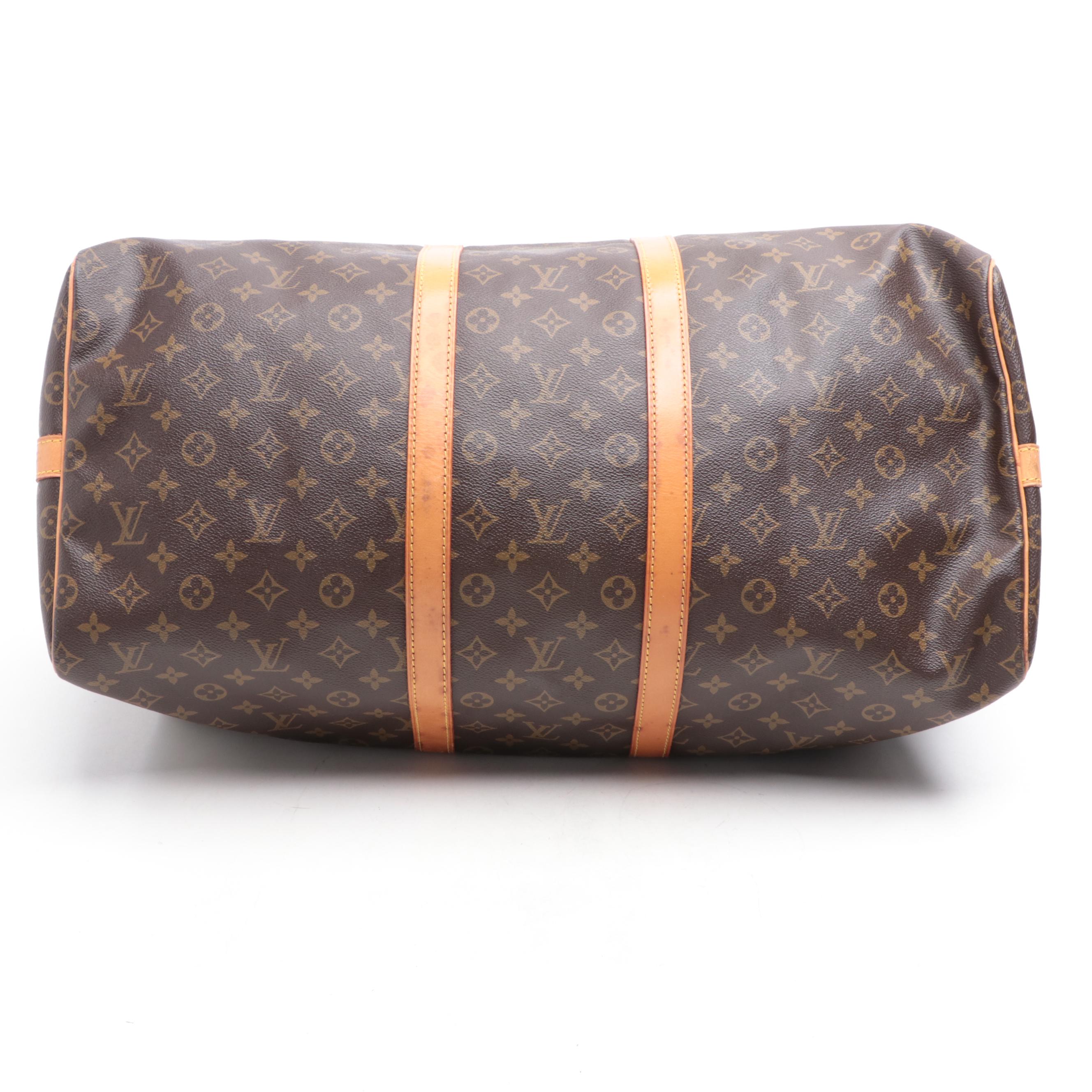 Louis Vuitton Keepall 55 Bandoulière Duffle Bag in Monogram Canvas and Leather