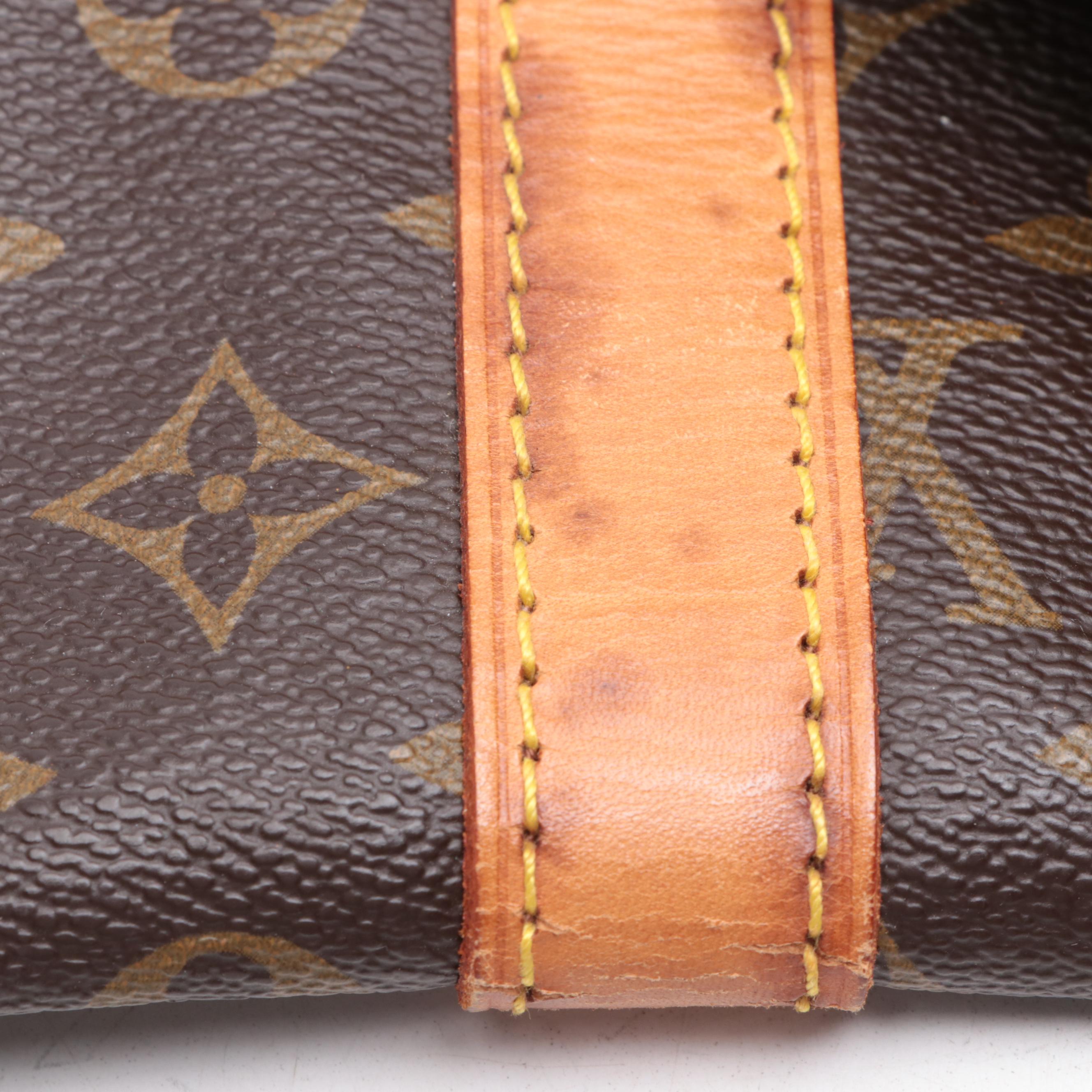 Louis Vuitton Keepall 55 Bandoulière Duffle Bag in Monogram Canvas and Leather