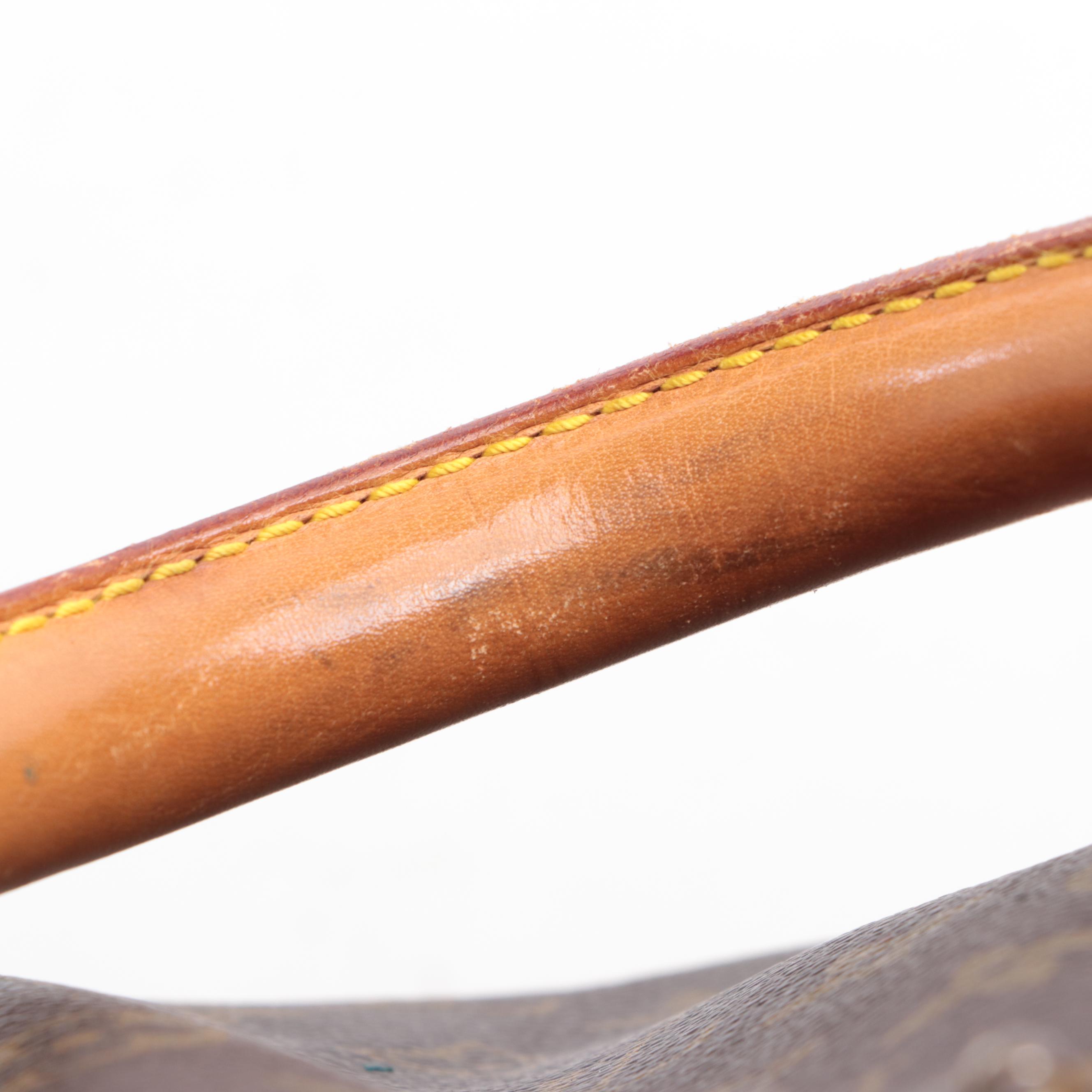 Louis Vuitton Keepall 55 Bandoulière Duffle Bag in Monogram Canvas and Leather