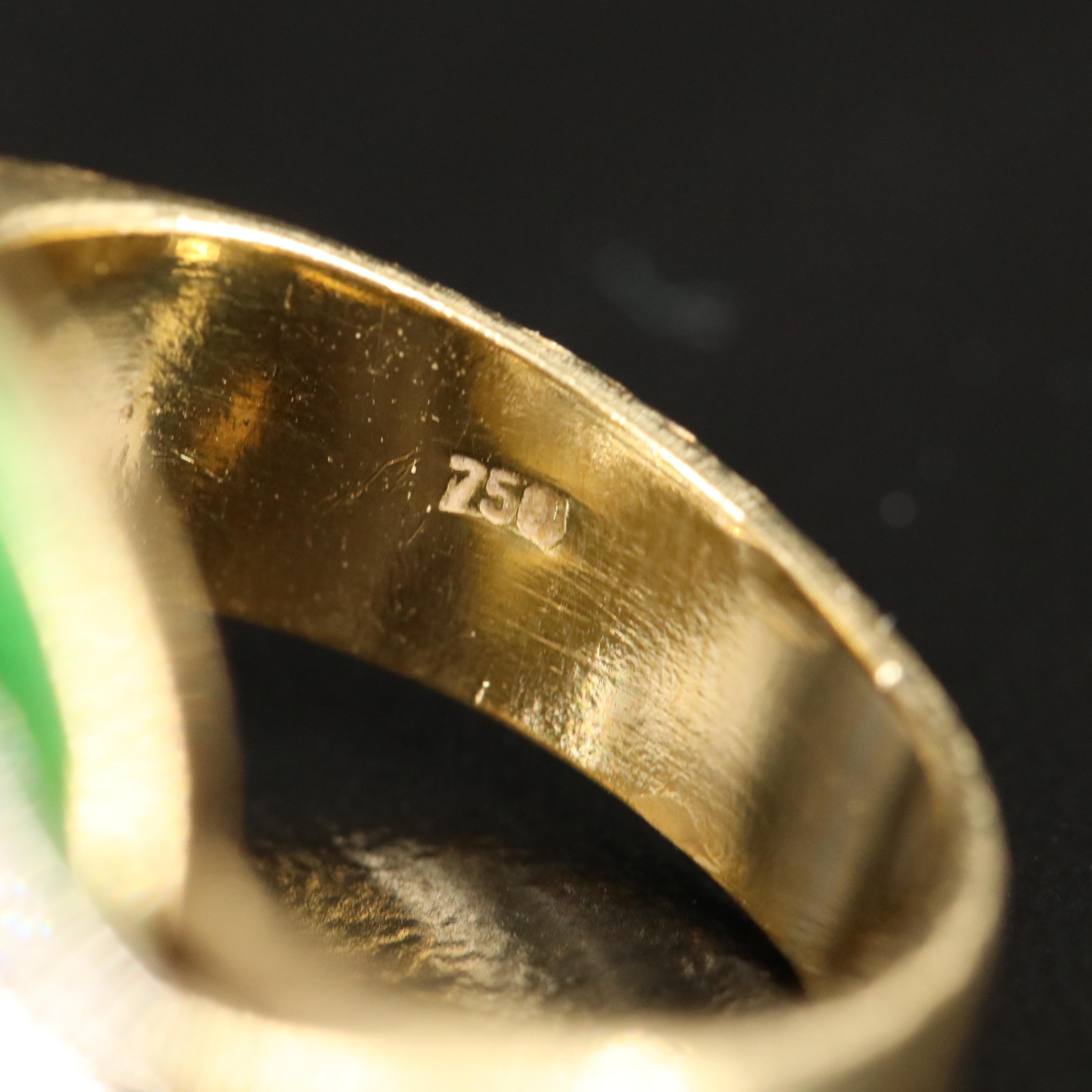 18K 0.74 CT Diamond and Enamel Ring