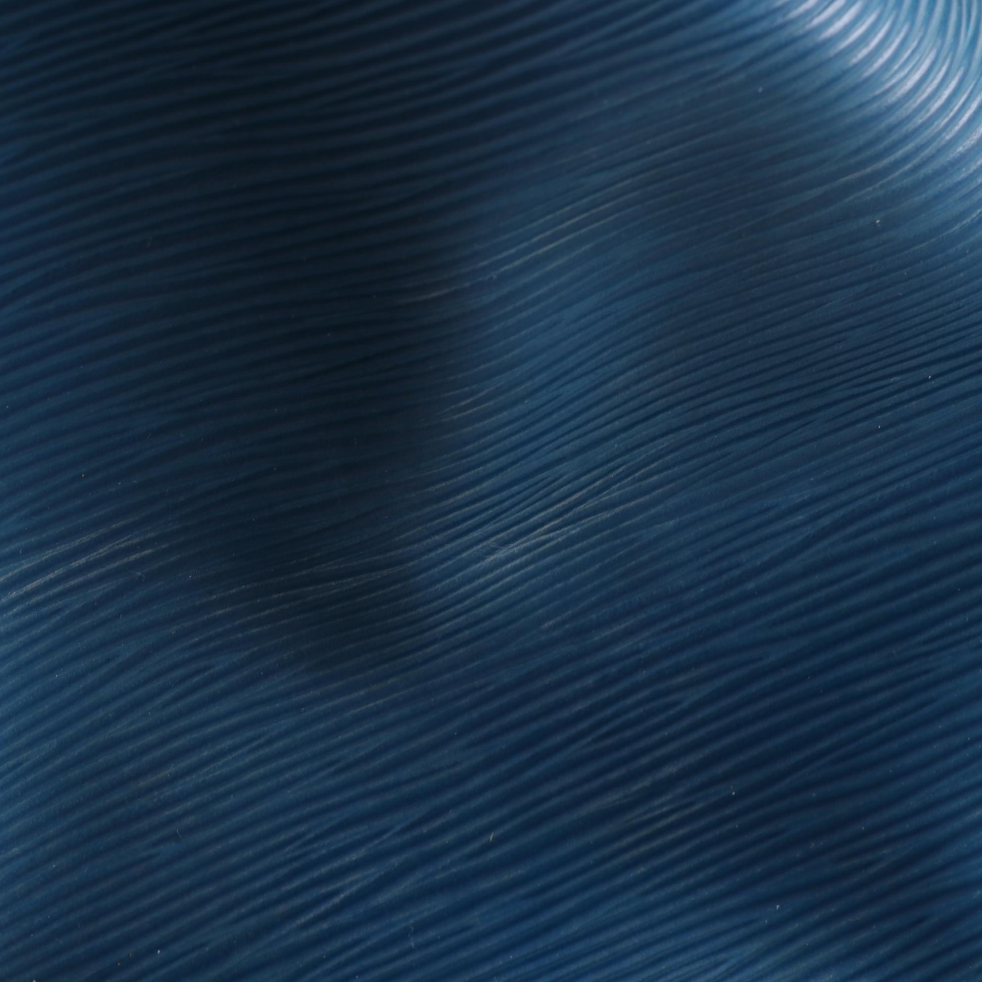 Louis Vuitton Petit Noé Bucket Bag in Toledo Blue Epi and Smooth Leather