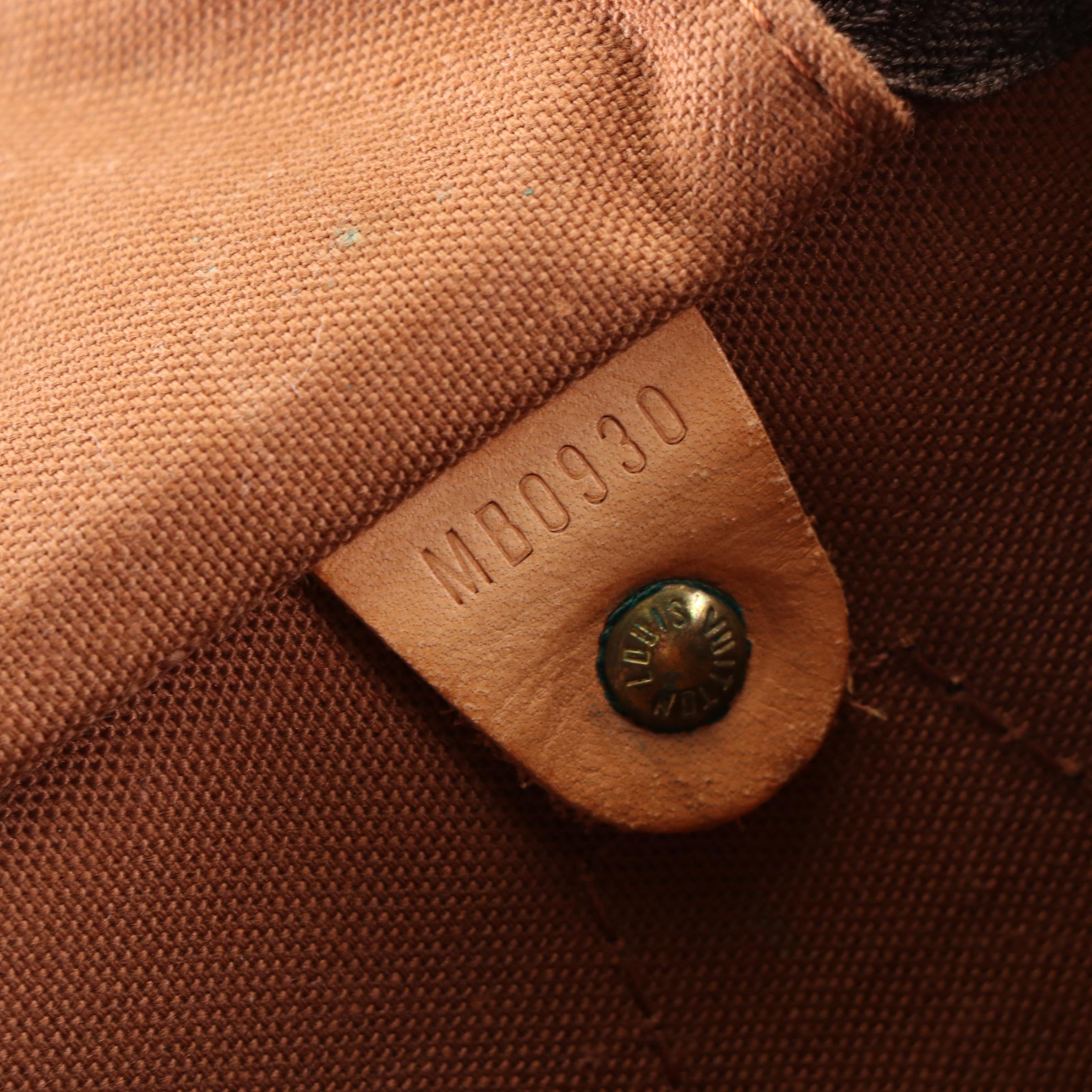 Louis Vuitton Speedy 40 in Monogram Canvas and Vachetta Leather