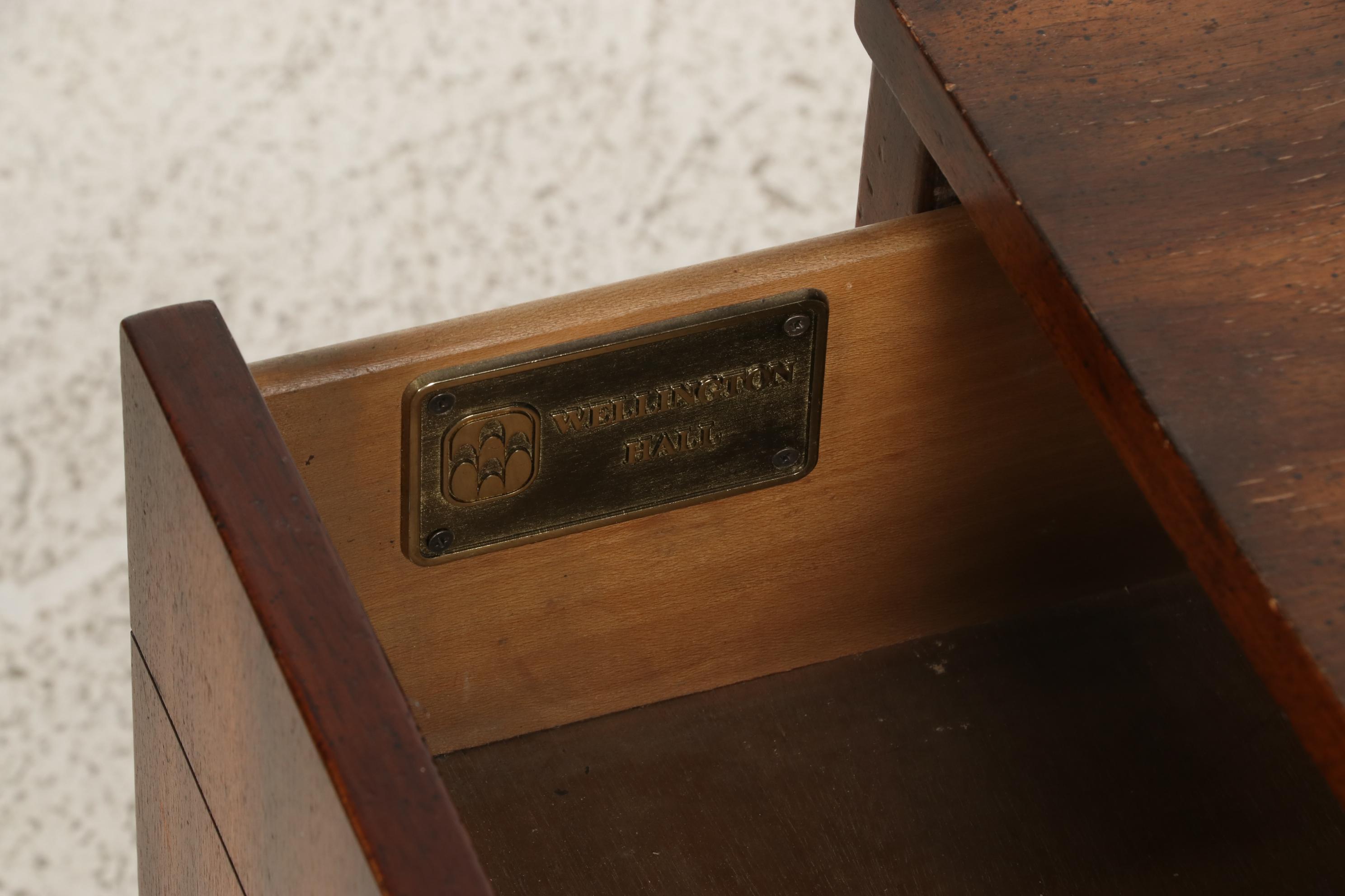 Wellington Hall Walnut-Finish Side Table with Pair of Poufs