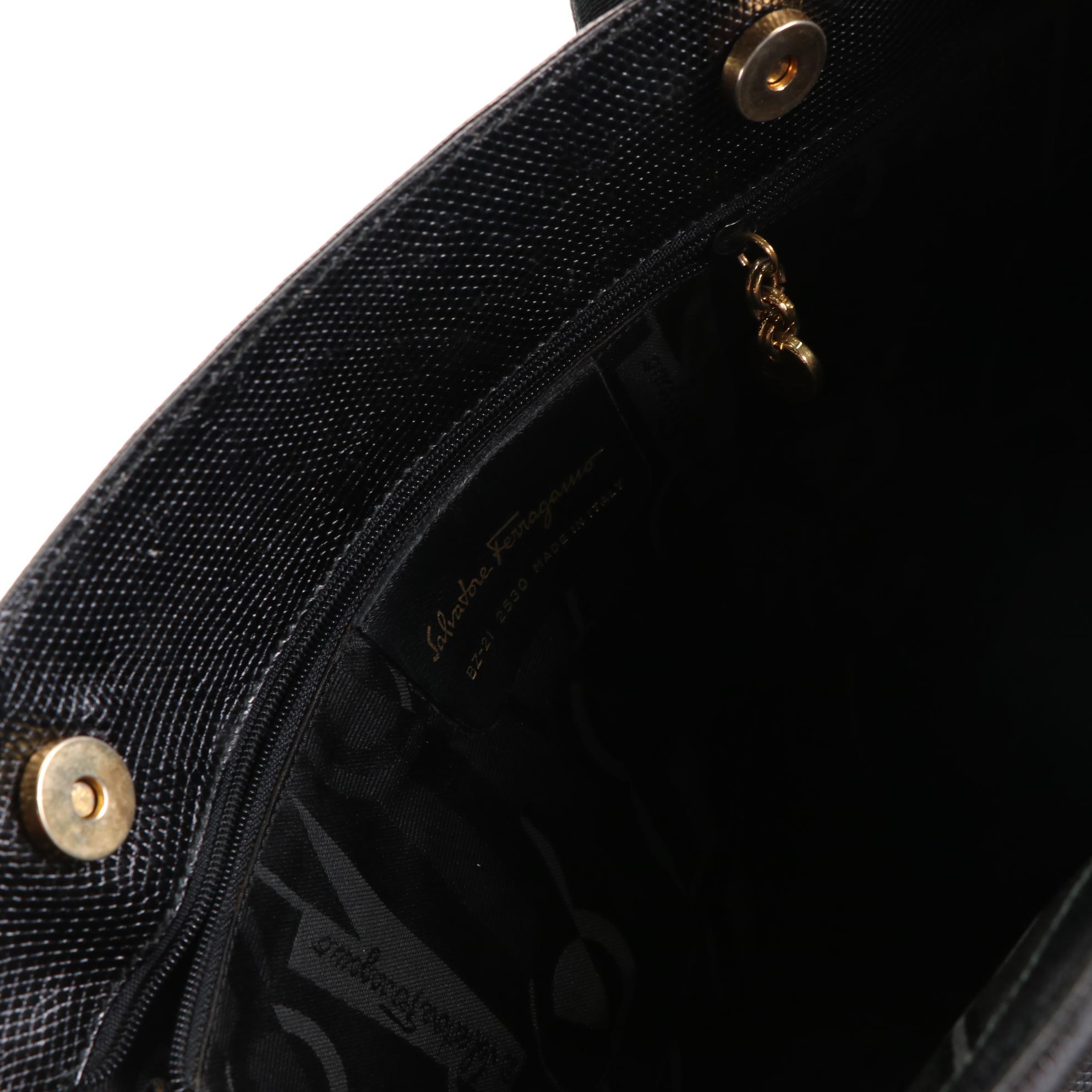 Salvatore Ferragamo Vara Shoulder Tote in Black Lizard Embossed Leather